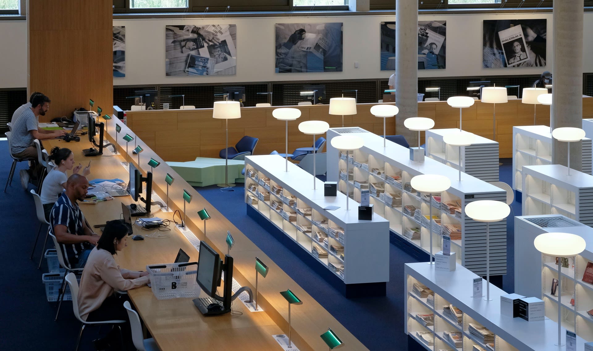 Caecilia Tripp, Sleeping with Books, 2023 Exhibition view at Bibliothèque nationale du Luxembourg Courtesy of the artist, BnL & Erna Hecey Gallery