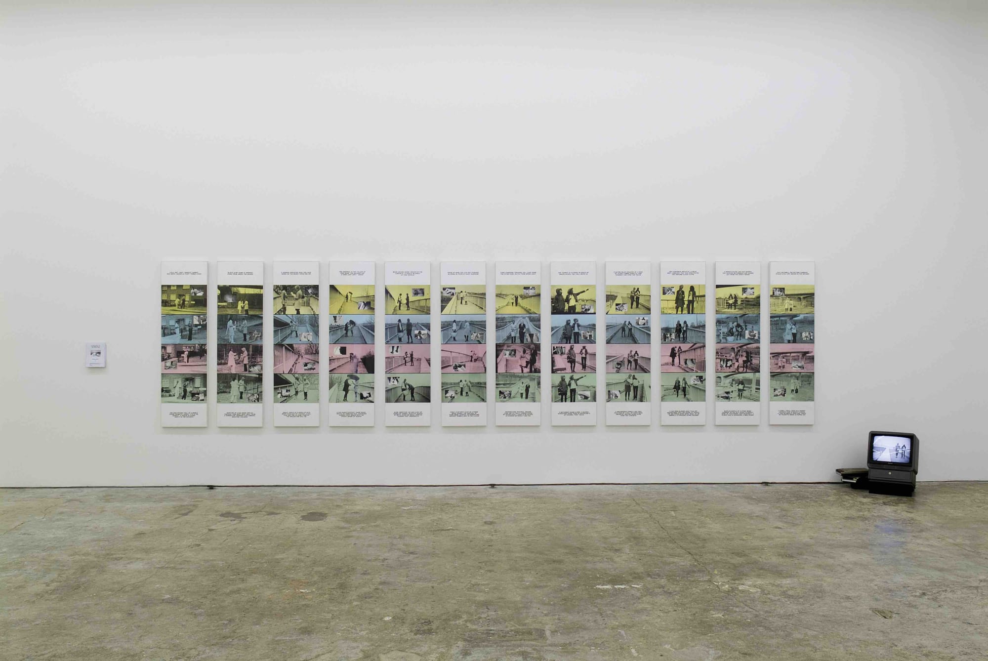 Stephen Willats, In Two Minds, Exhibition view, 24 April – 19 June 2010, Erna Hecey Gallery, Brussels