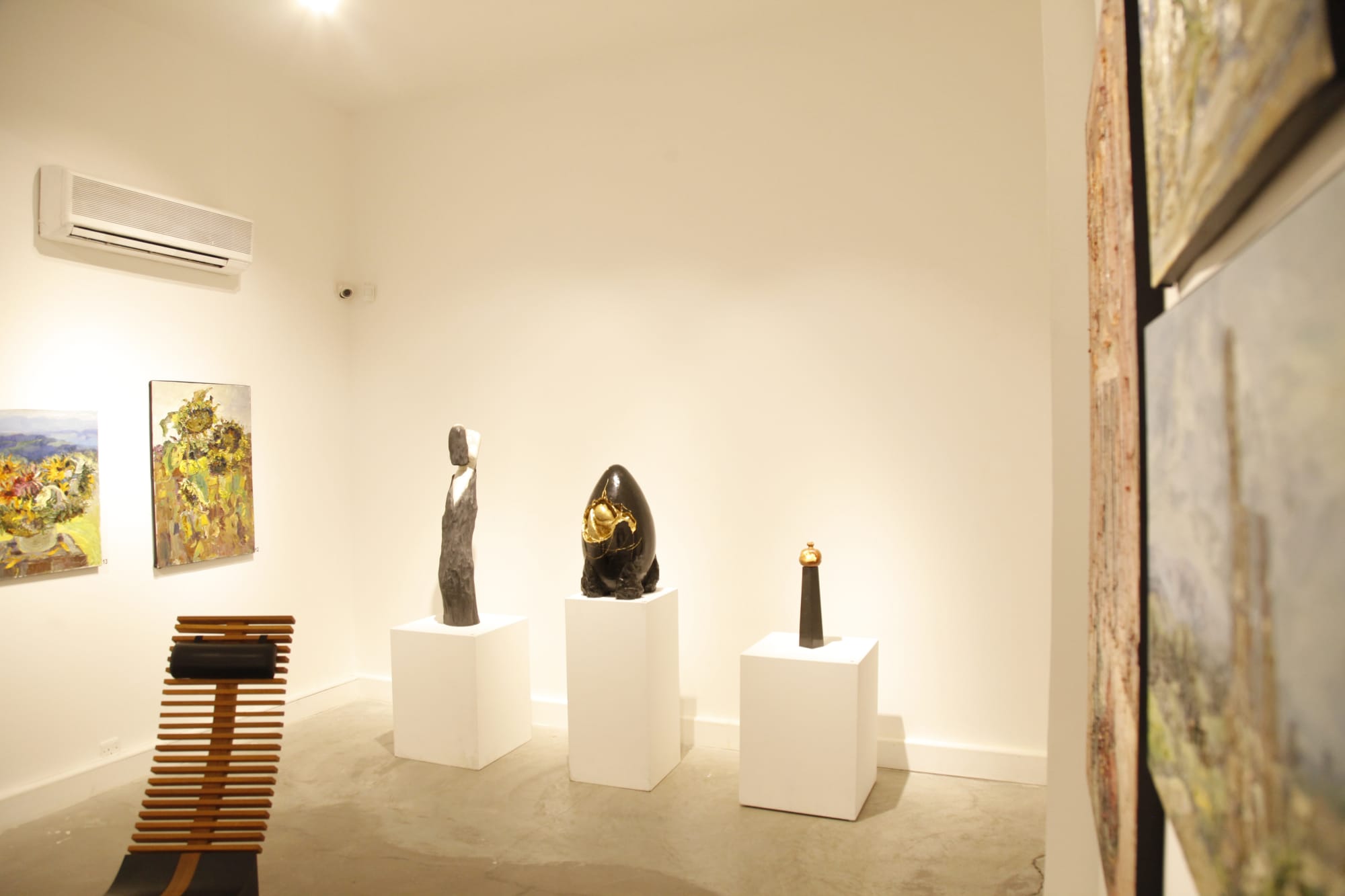 Surealism vs. Realism