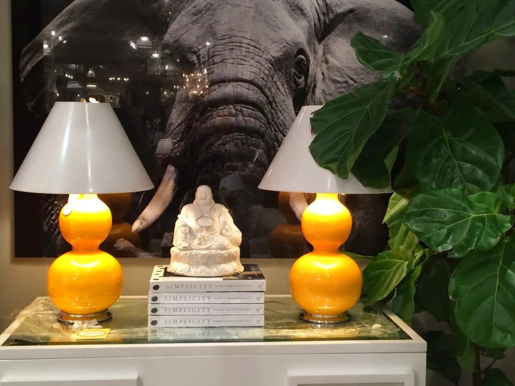 Wow - look an the impact of these Spitzmiller yellow lamps