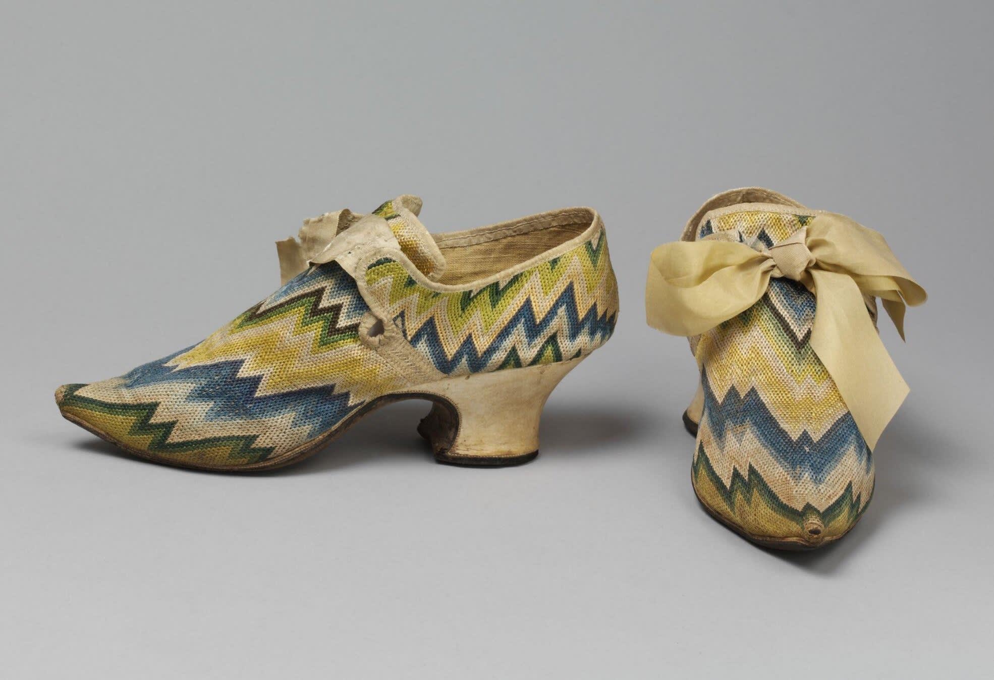 Pair of shoes with bargello embroidery, maker unknown, 1730 – 40, England. © Victoria and Albert Museum