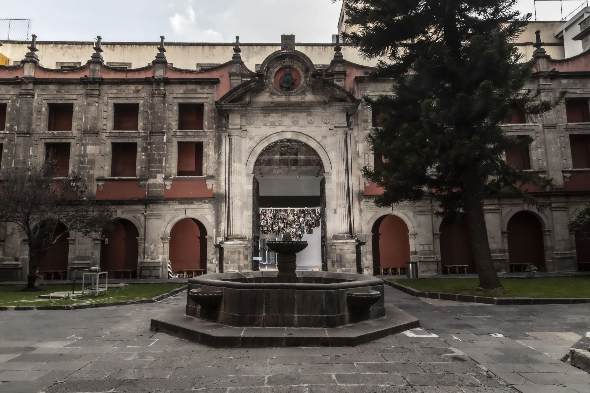 NACIMIENTO, MIRADAS EN EL TIEMPO (2022)