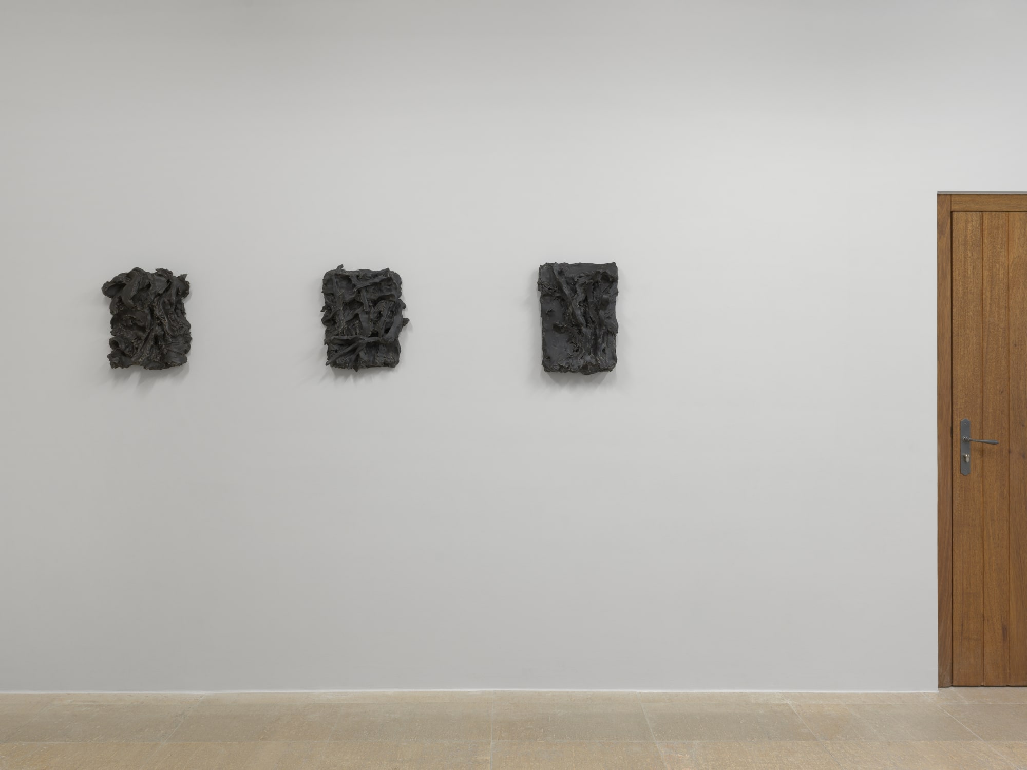 Exposition &agrave; la Chapelle de la Visitation : G&eacute;rard Traquandi, En retour Philippe Piguet, commissaire de l&rsquo;exposition Images r&eacute;alis&eacute;es par Annik Wetter