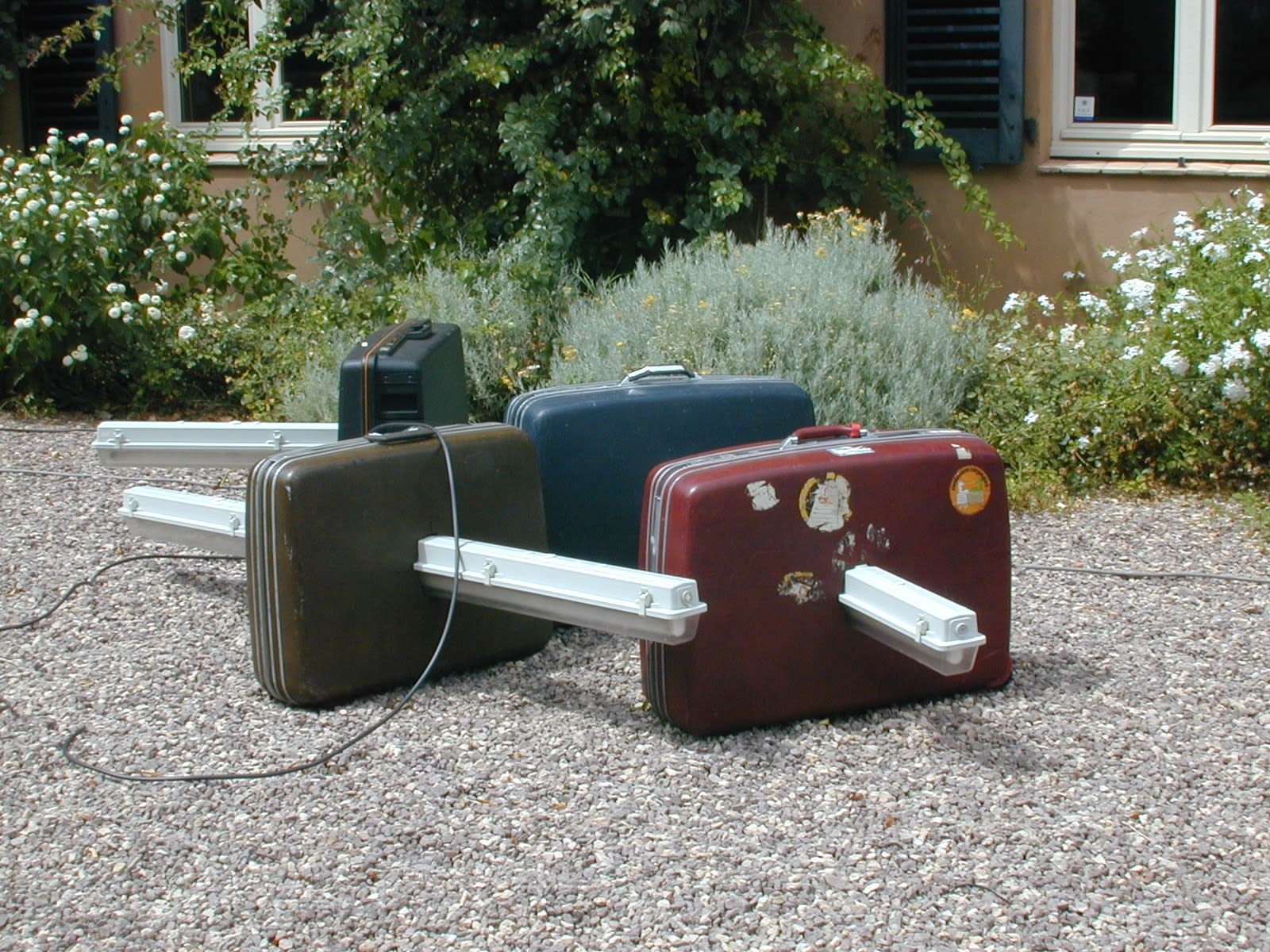 Bill CULBERT Château Sainte Roseline Galerie Catherine Issert 2001