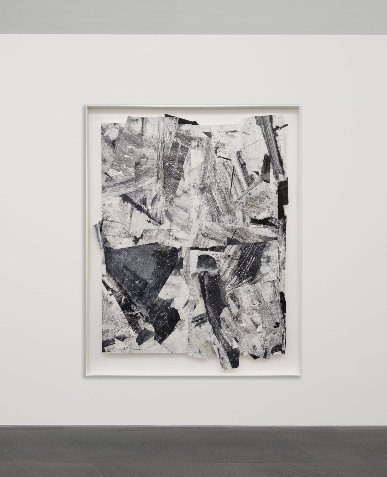 Zheng Chongbin Vector Space, 2020 Ink and Acrylic on Xuan Paper 180 x 125 cm