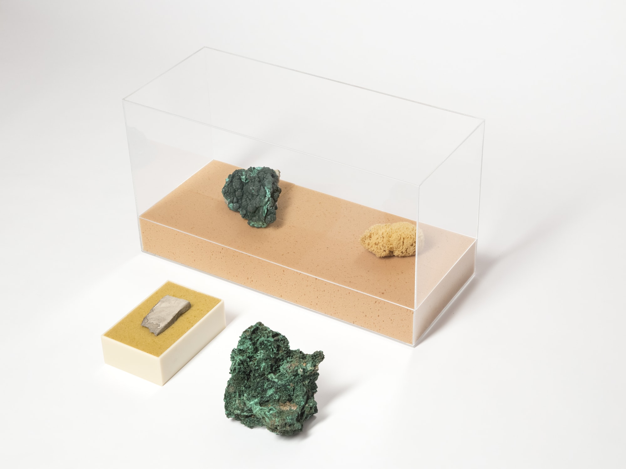 Innen und Außen, unbekannt (2013)