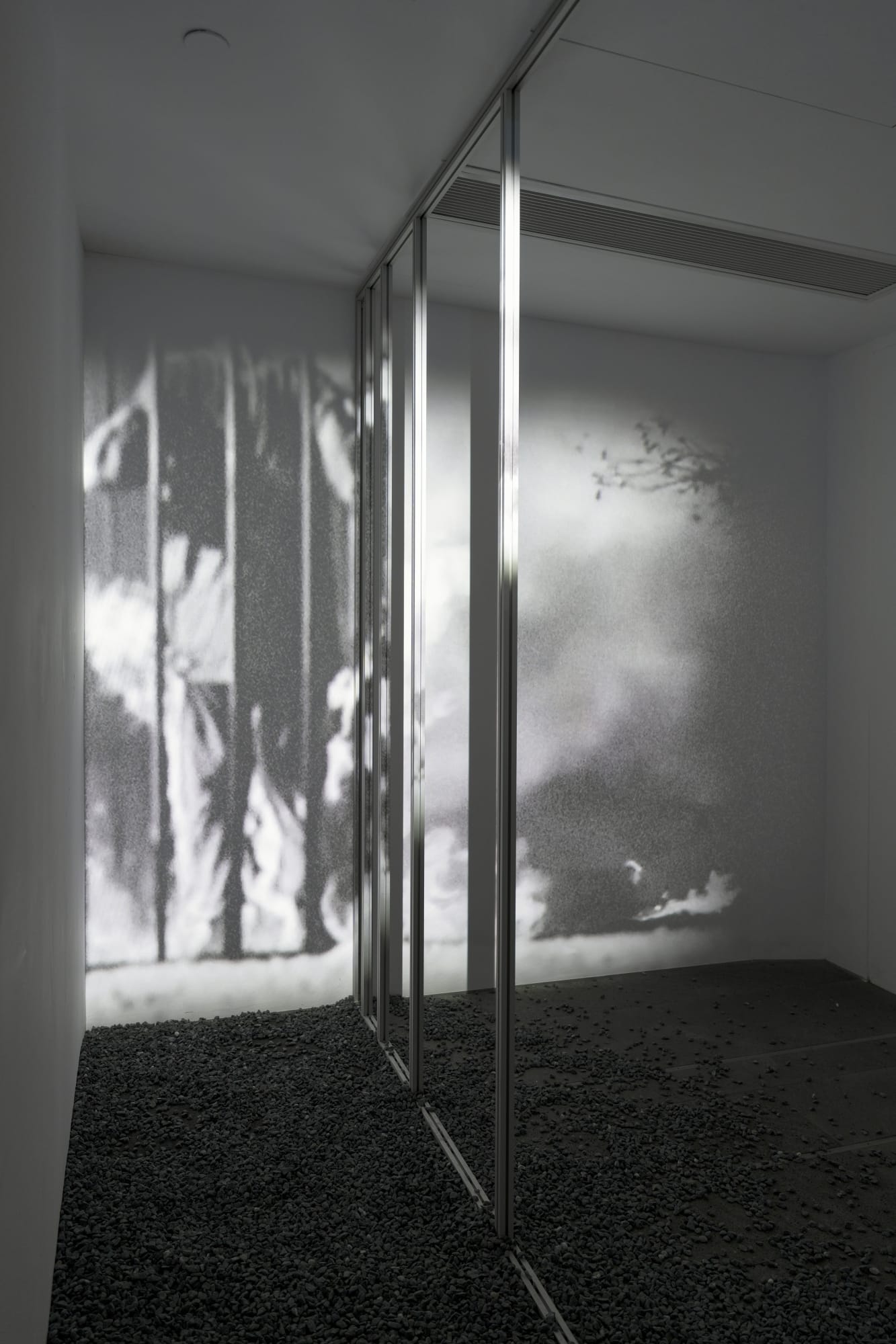 TSANG Kin-Wah: T REE O GO D EVIL