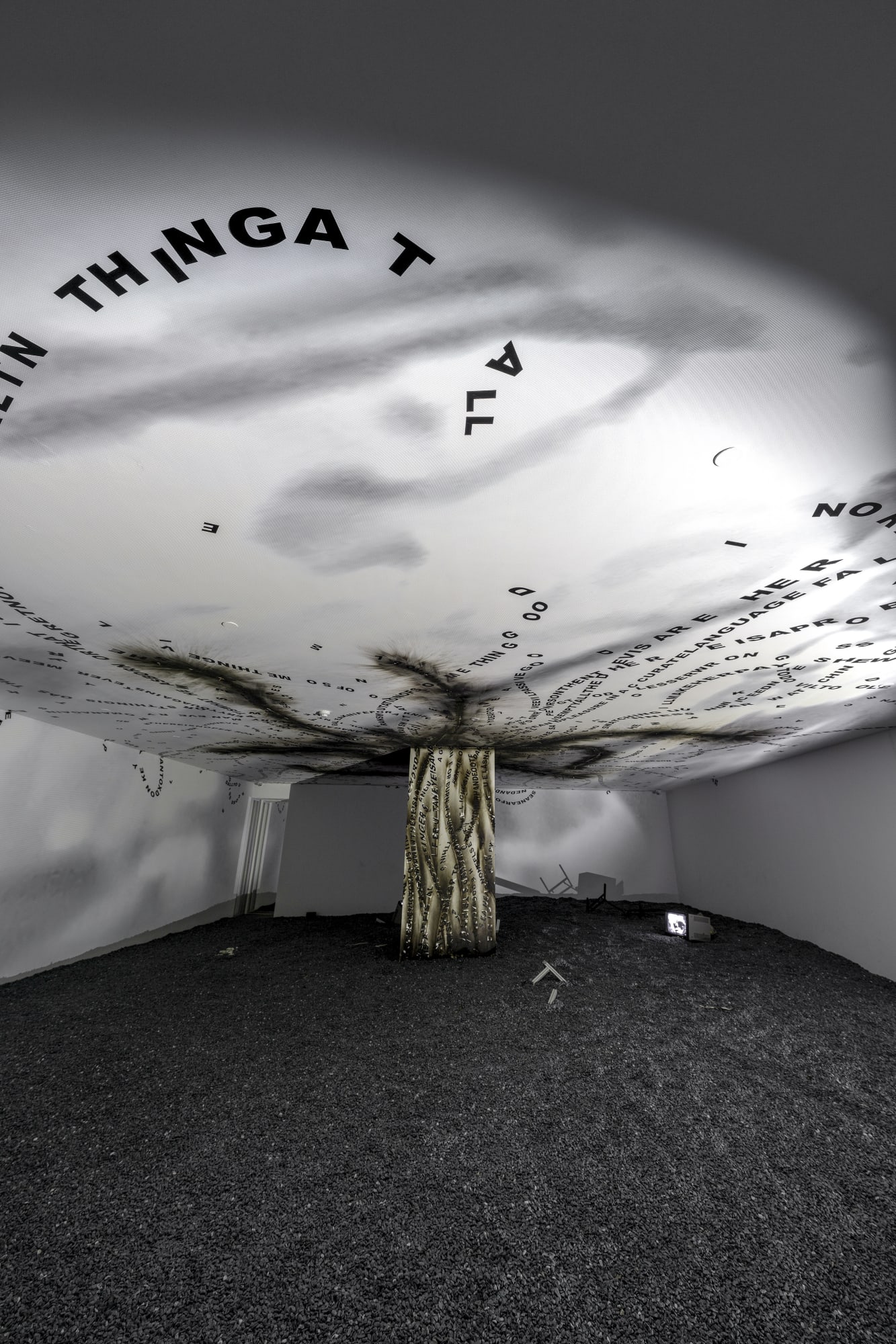 TSANG Kin-Wah: T REE O GO D EVIL