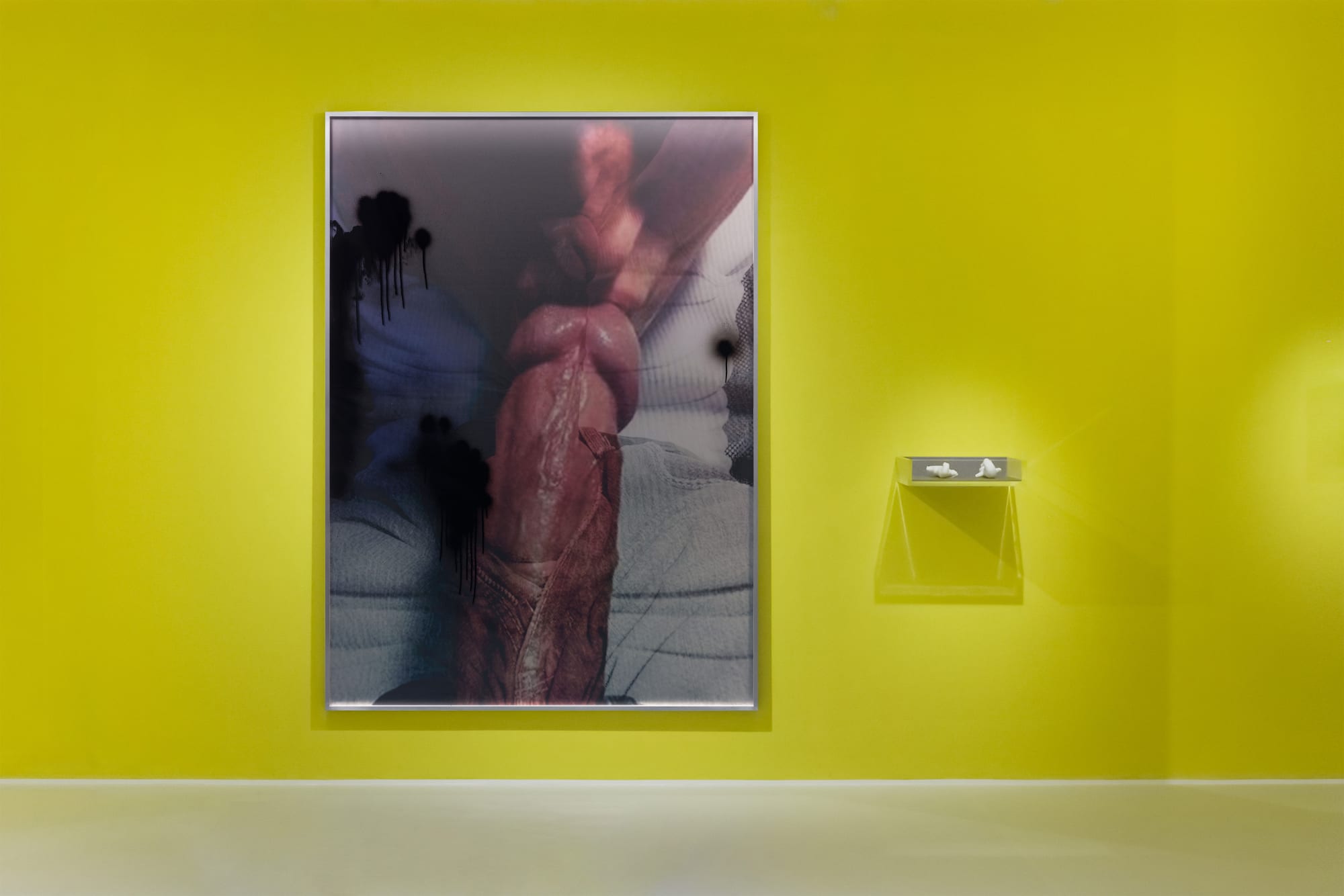 Motivbild Nr. 9 (zwei Titel) // a.) Flex ( Double rib and Zipper) // b.) up to day / schön stupider Vorgang, 2021