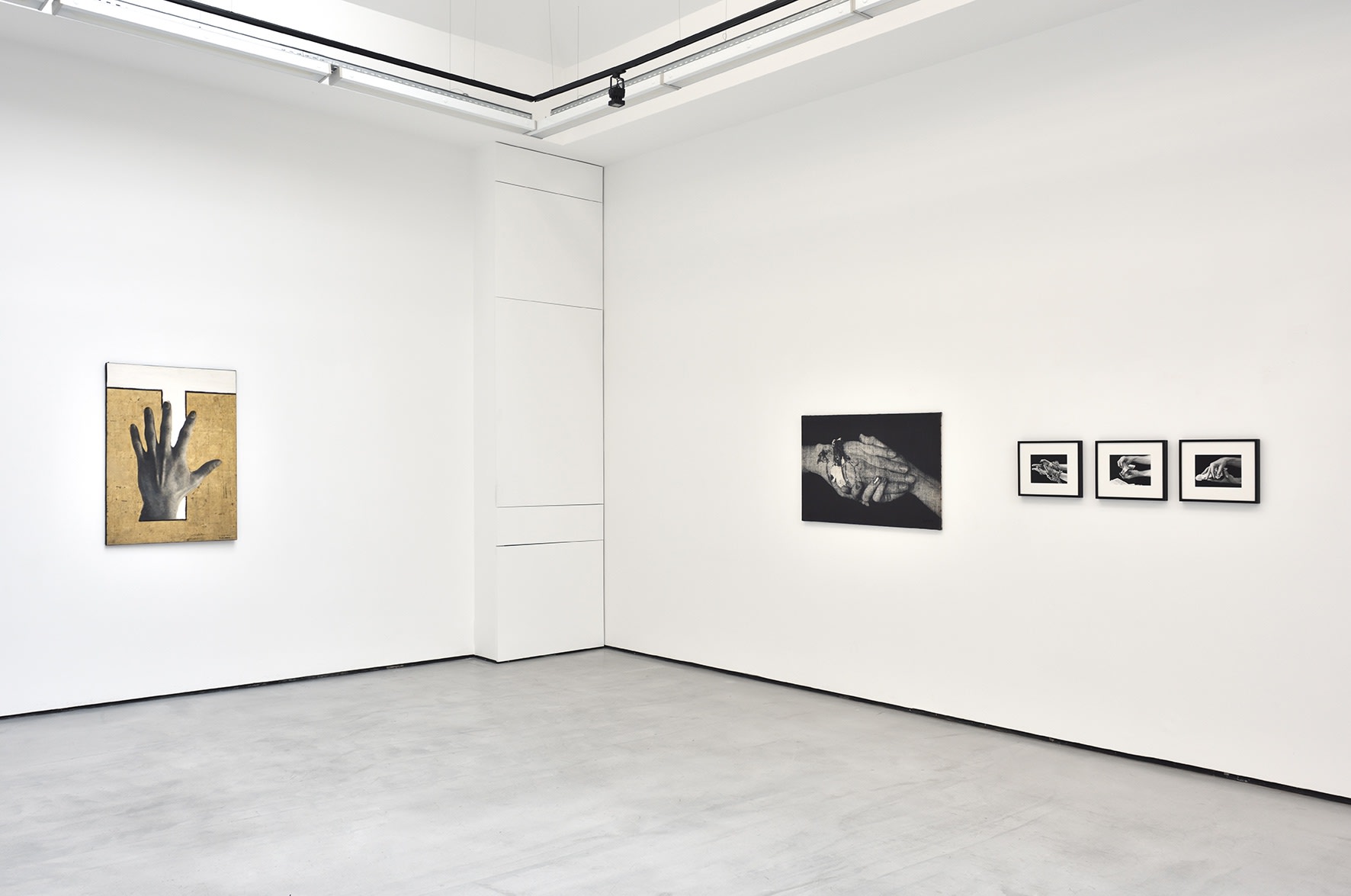 View of the exhibition "Michel Journiac, Les Mains".