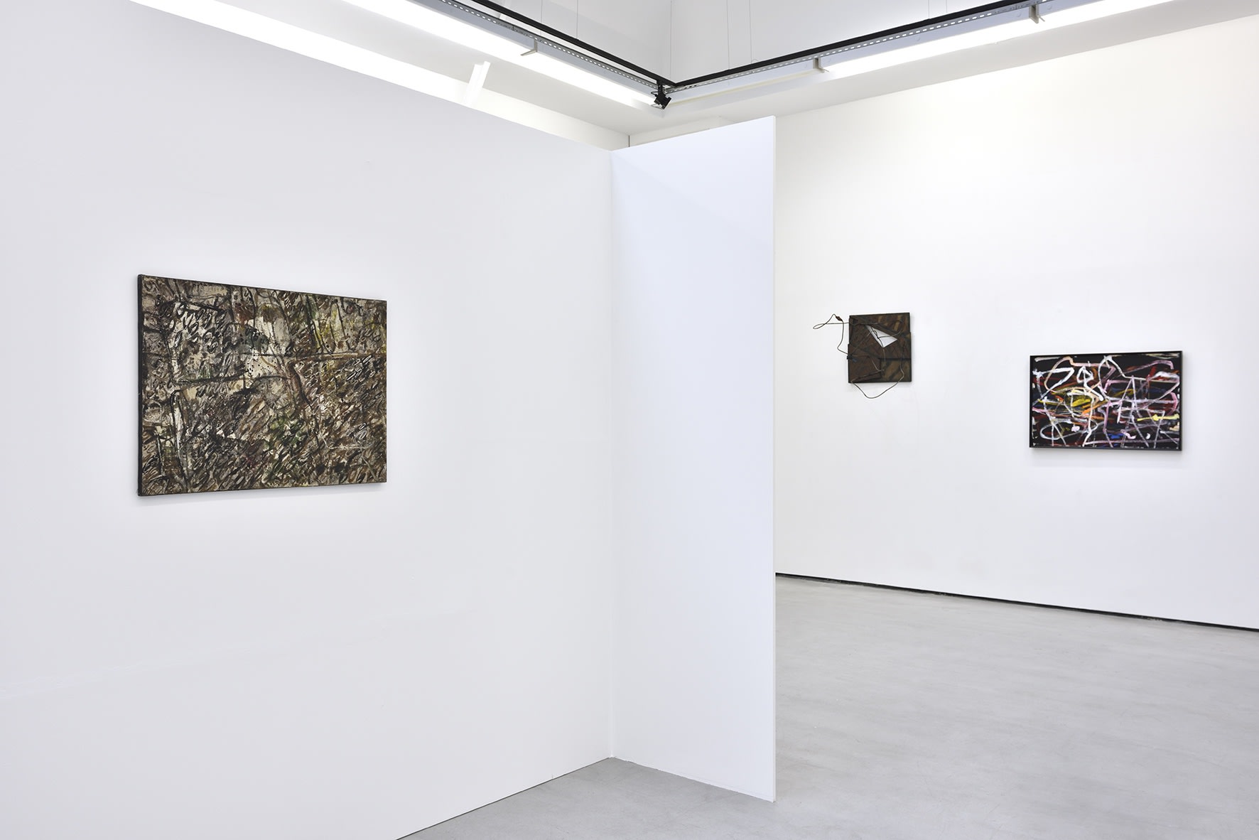 Vue de l'exposition " Georges NOËL - Jean DUBUFFET ", Galerie Christophe Gaillard, Paris, 2024. © Photo : Rebecca Fanuele.