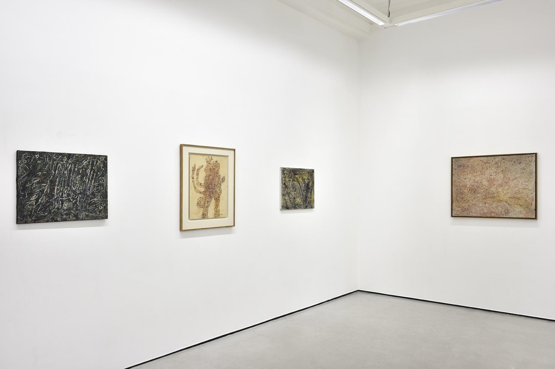 Vue de l'exposition " Georges NOËL - Jean DUBUFFET ", Galerie Christophe Gaillard, Paris, 2024. © Photo : Rebecca Fanuele.