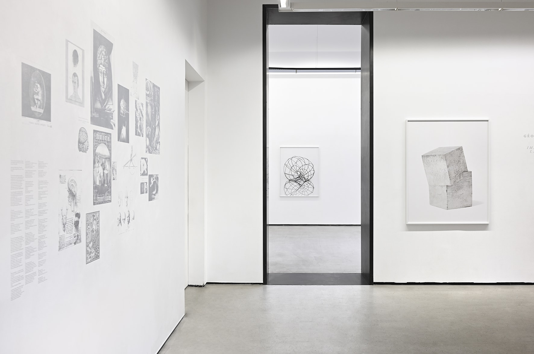 Les géométries de l'esprit, image latente, de Marina Gadonneix avec Victor Rambaud. Photo : Rebecca Fanuele.