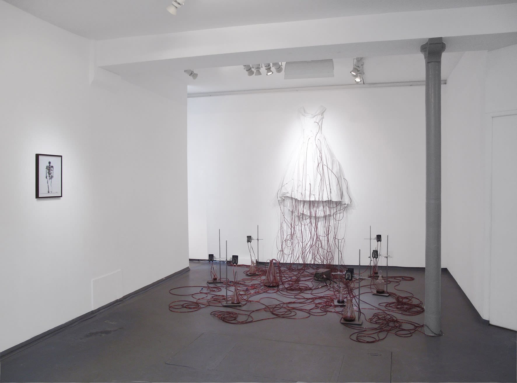 Chiharu Shiota Dialogue with absence 26.11 - 15.01.2011