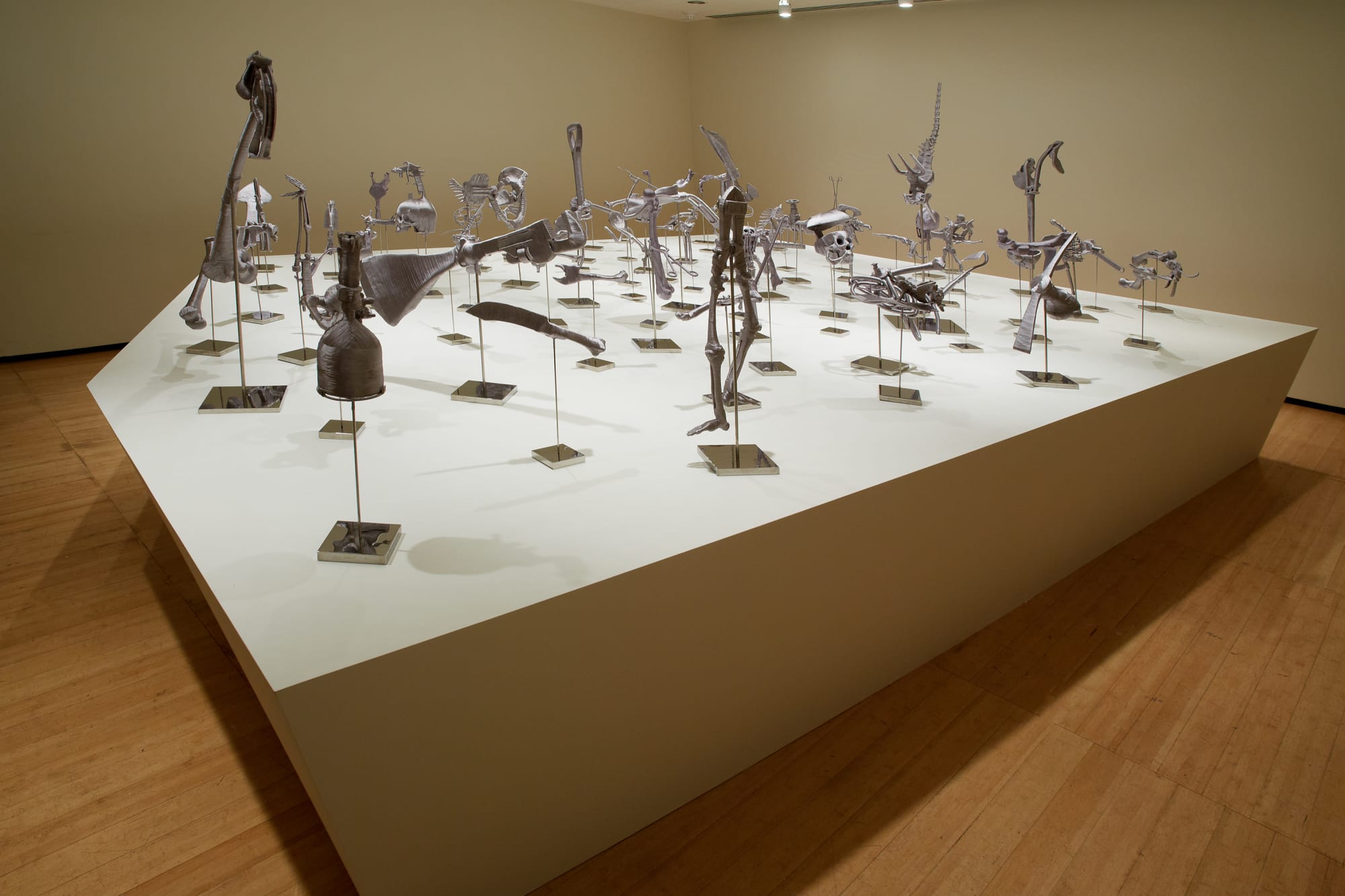 Lin Tianmiao: Bound Unbound