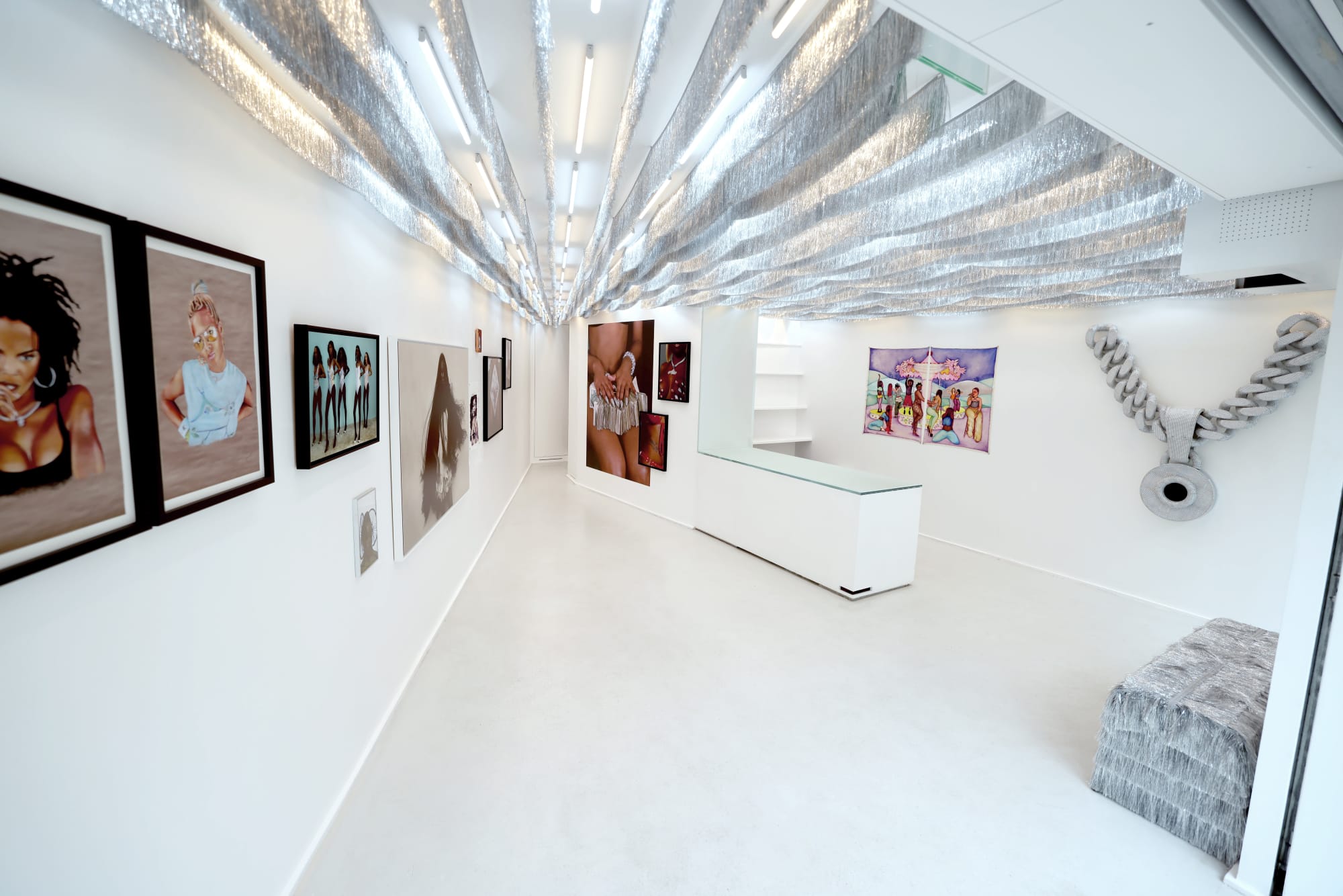 GIRLS! GIRLS!! GIRLS!!!