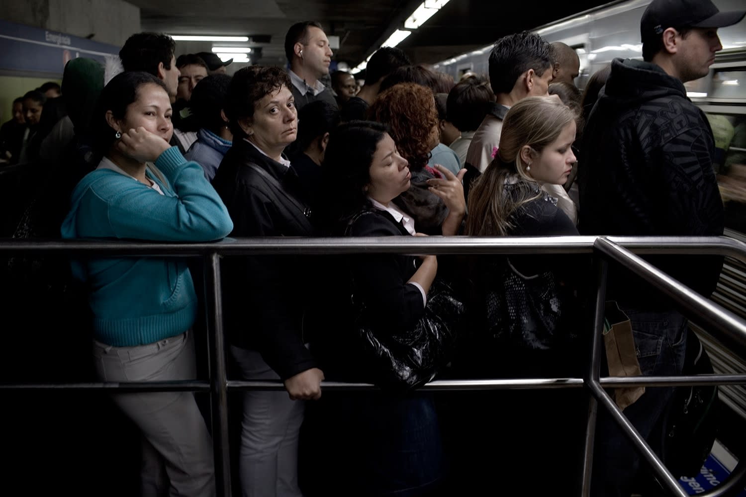 HÉCTOR MEDIAVILLA, UNDERGROUND SAO PAULO #2, 2009