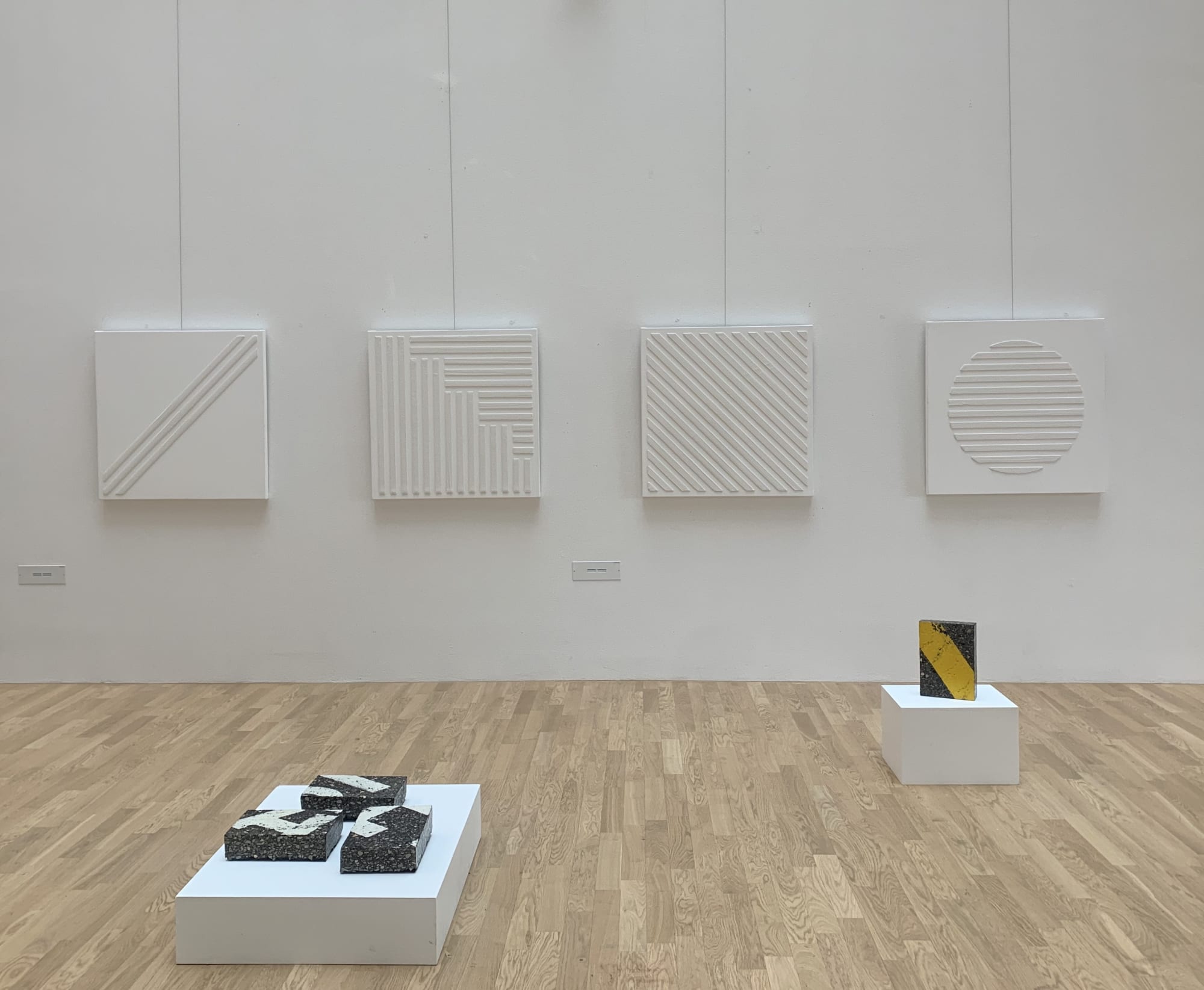 Peter Baracchi, ORNAMENTAL WHITEOUT