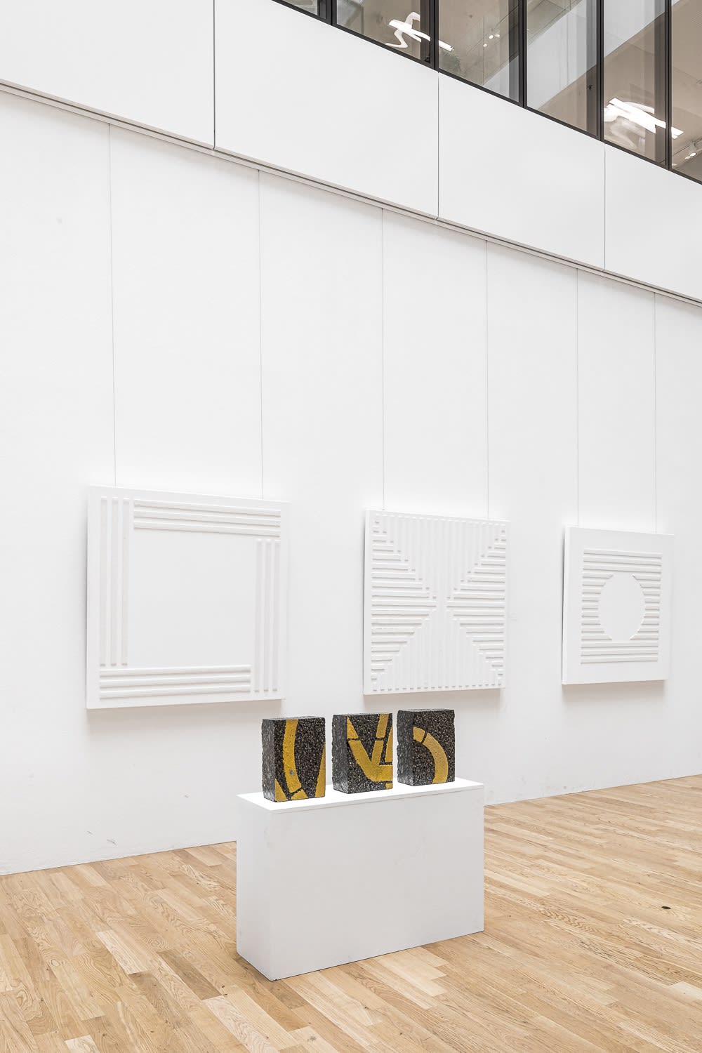 Peter Baracchi, ORNAMENTAL WHITEOUT