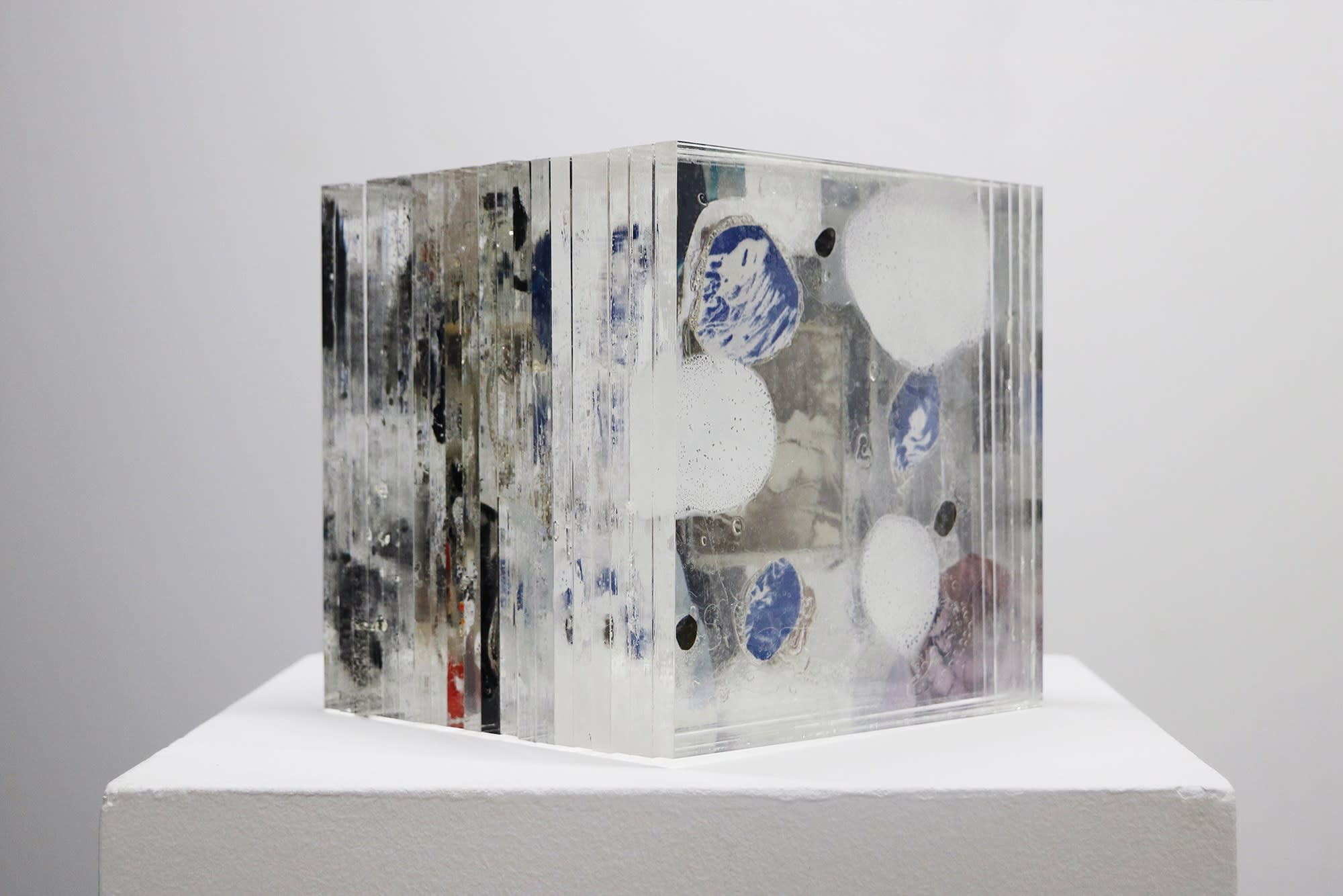 Blaž Rojs, Layered cubus - Untitled, 2021