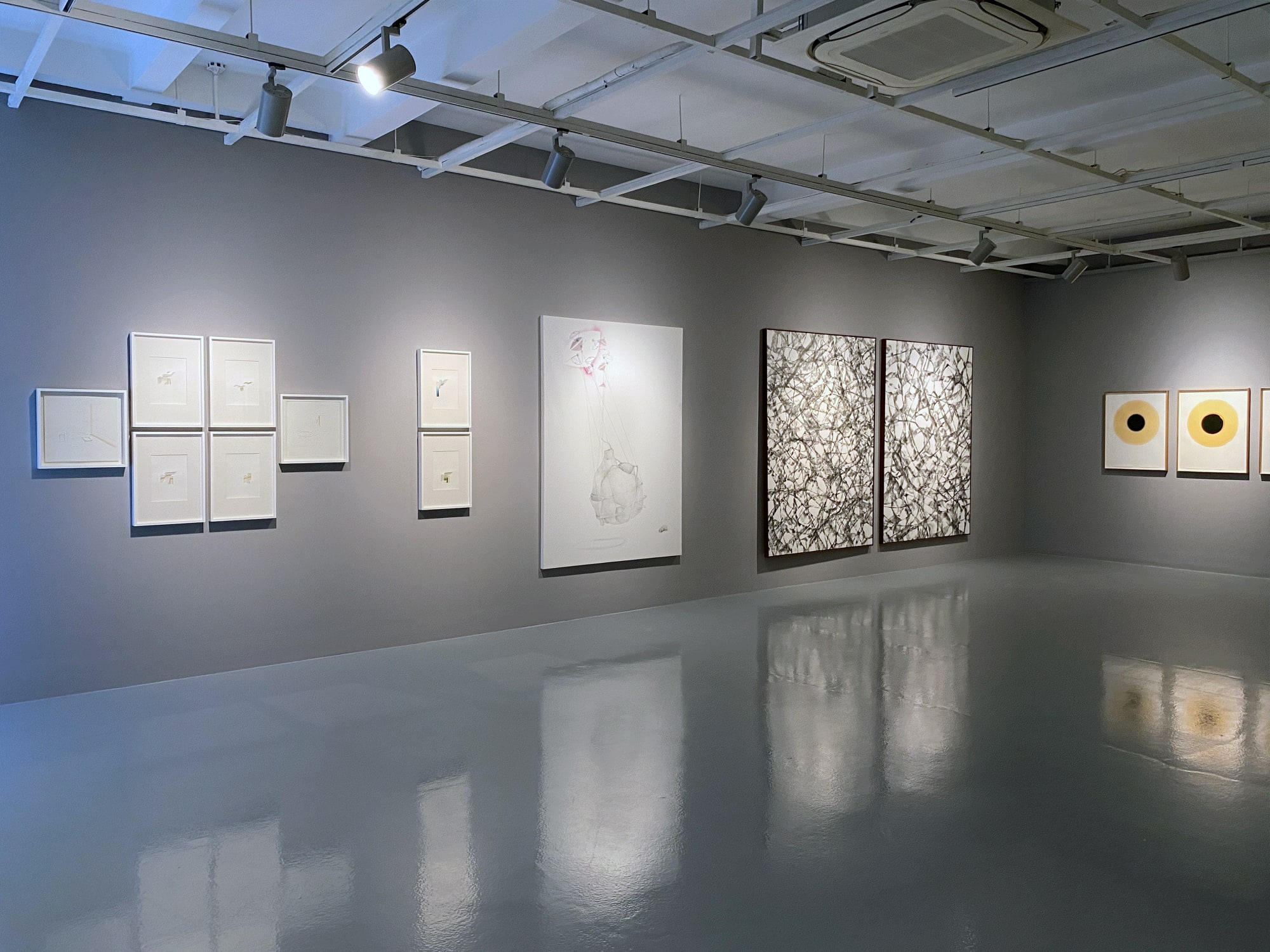 LOOKING AT THE SAME HORIZON