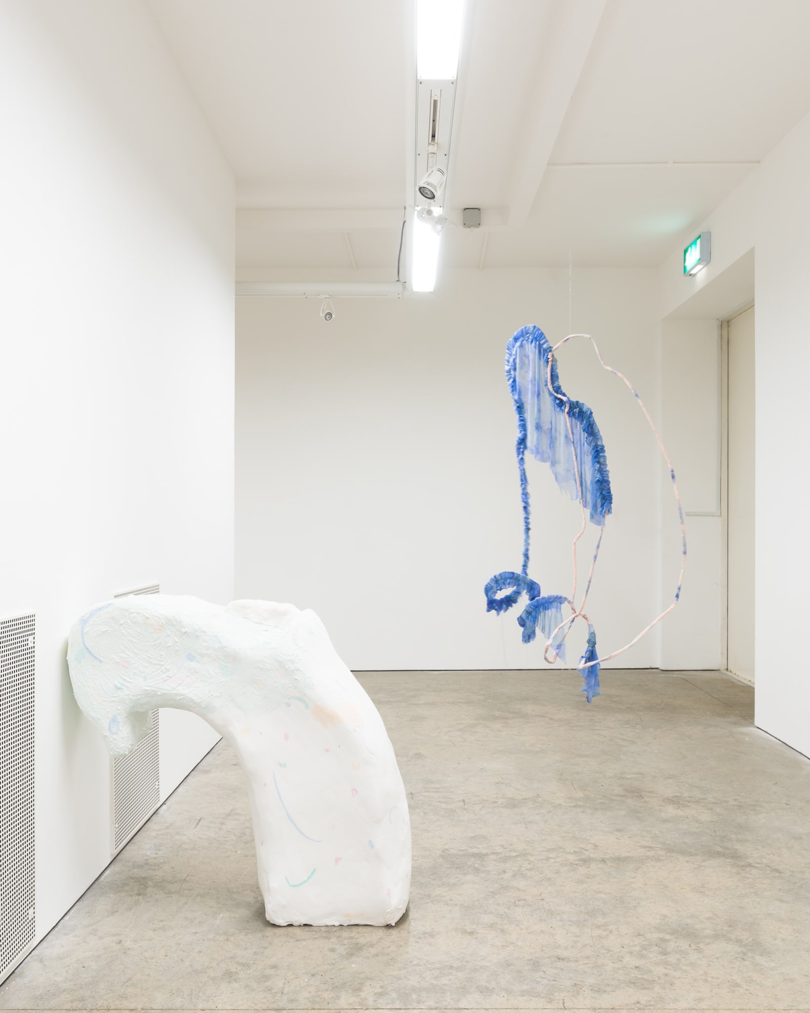 Sebastian Sochan I’ll be waiting for you (Sebastian Sochan) 2020, Organza, cotton, bleach, dye, thread, metal wire, 160 x 94 x 28 cm Keep me by your side (Sebastian Sochan) 2020, Wood, plaster, icing sugar, pigments, 93 x 98 x 28 cm