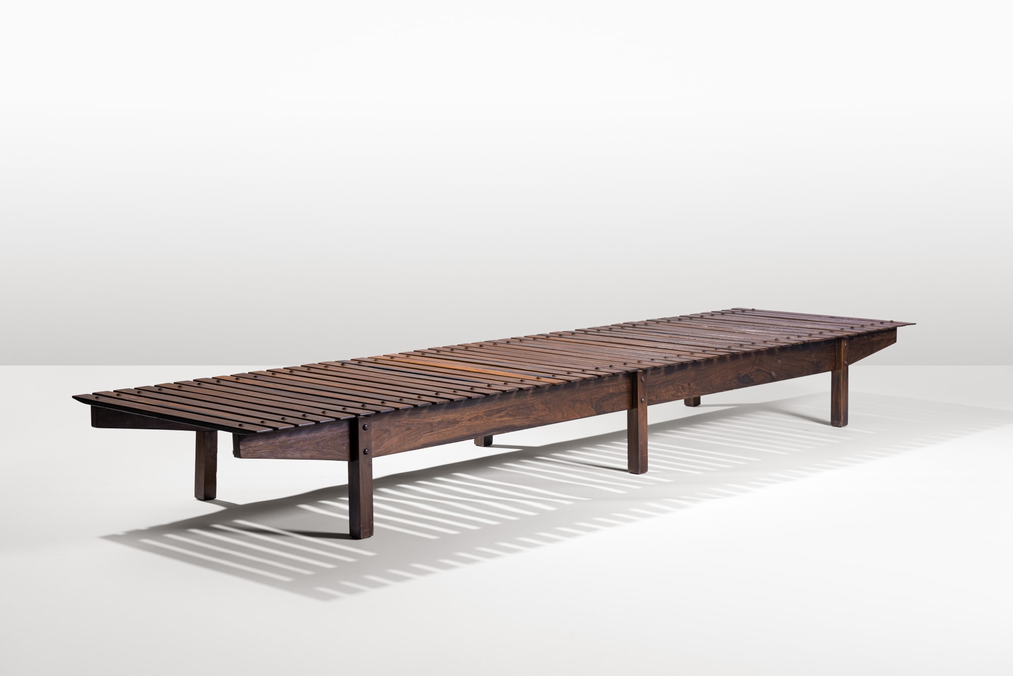 Sergio Rodrigues, Mucki Bench , 1958