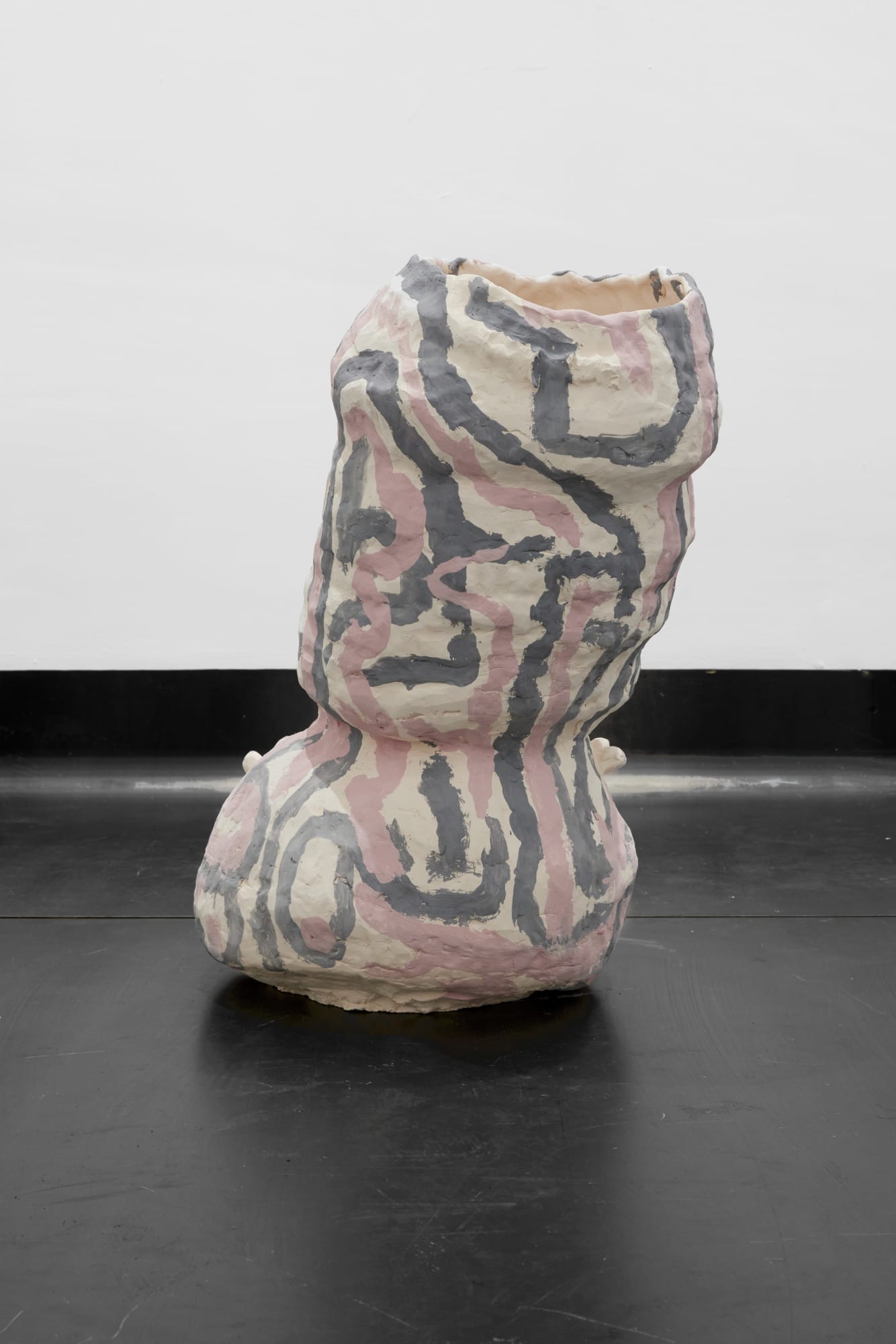 Jazael Olguin Zapata De la serie desequilibrio/dolmens. Curvatura espacio/tiempo 1 , 2023 Ceramics in collaboration with JOS 59.1 x 31.1 x 47 cm 23 1/4 x 12 1/4 x 18 1/2 in