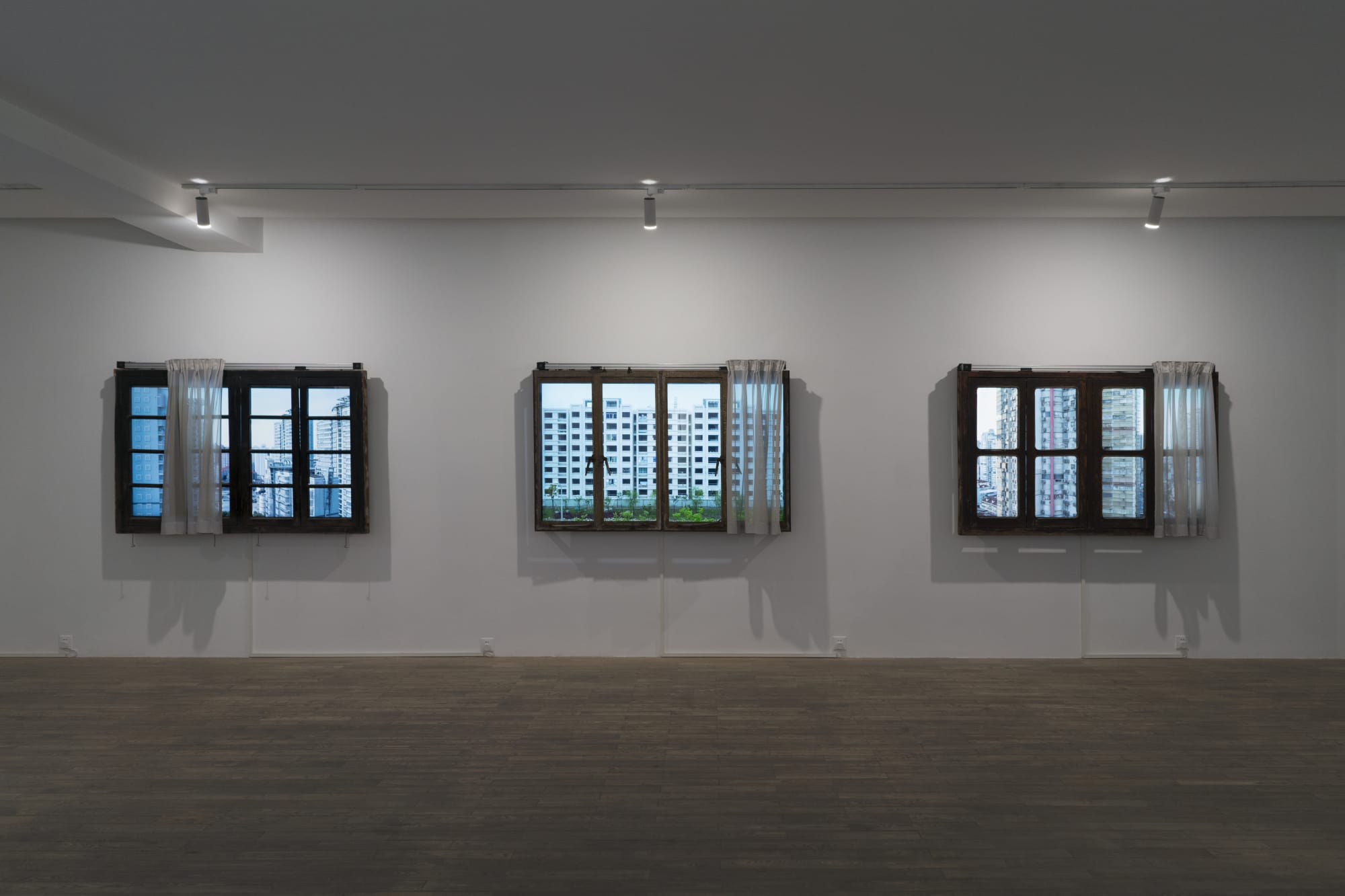 Hu Weiyi | The Window Blind