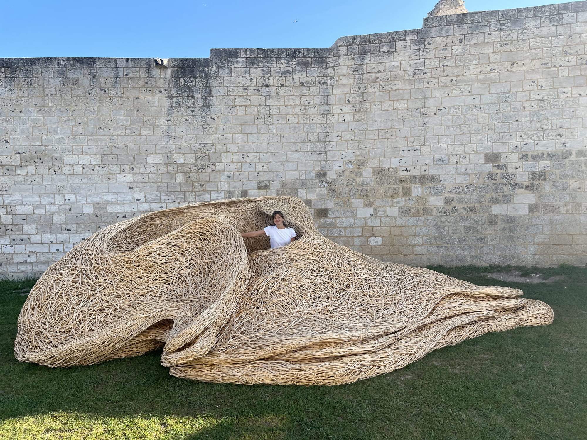 LAURA ELLEN BACON AT CHÂTEAU-GAILLARD
