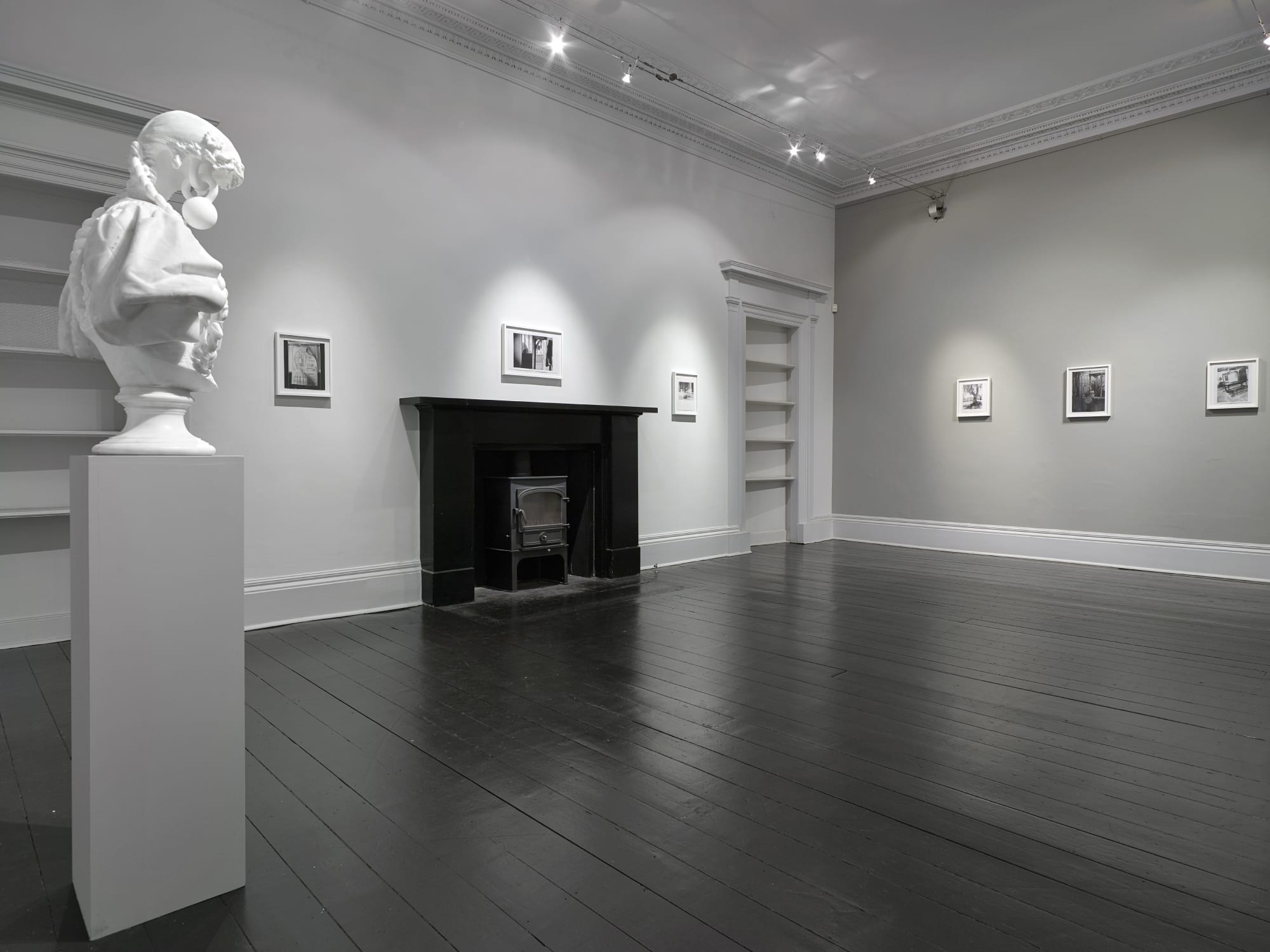 Installation view, Jonathan Owen: Edinburgh Art Festival, Ingleby, Edinburgh, 28 July - 24 September 2016.