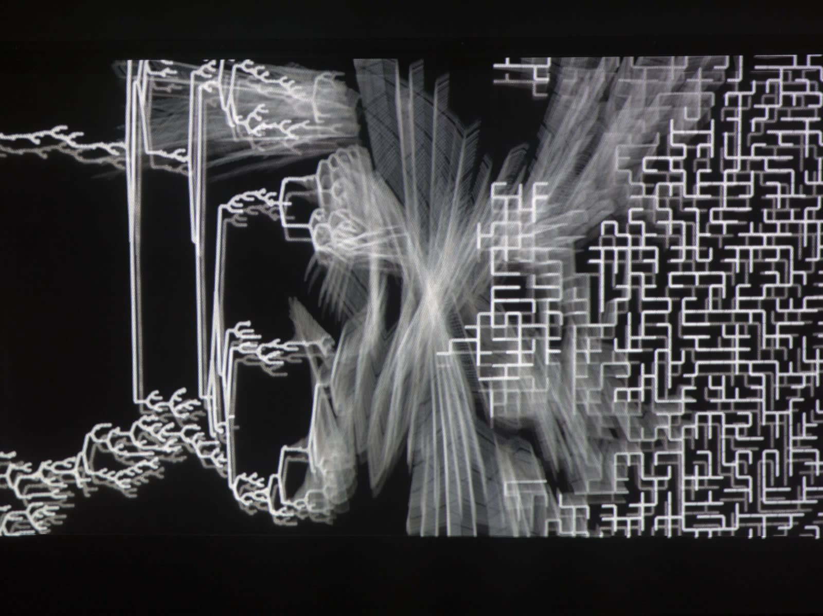 Zheng Chongbin 郑重宾, Chimeric Landscape 运行中的异化之景, 2015