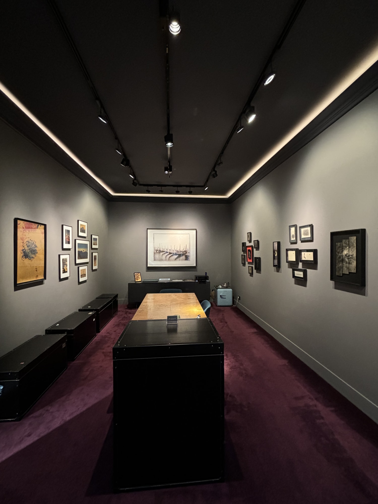 Echo of Silence: Photographic Meditations