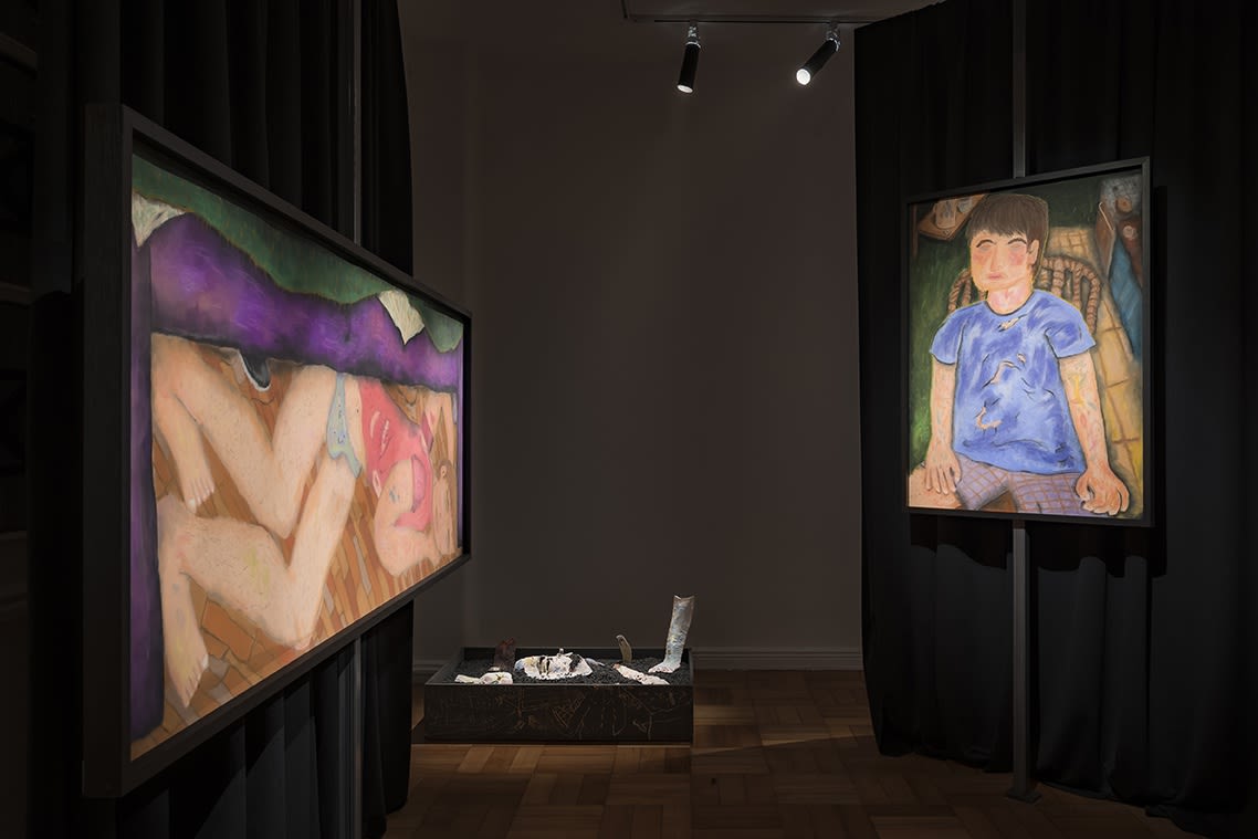 Installation view of the exhibition En Su Rodilla Un Polvo Cobrizo by Ulises Mazzucca at Isabel Croxatto Galería. Santiago, May 2019. Credit: Sebastián González, courtesy of Isabel Croxatto Galería.