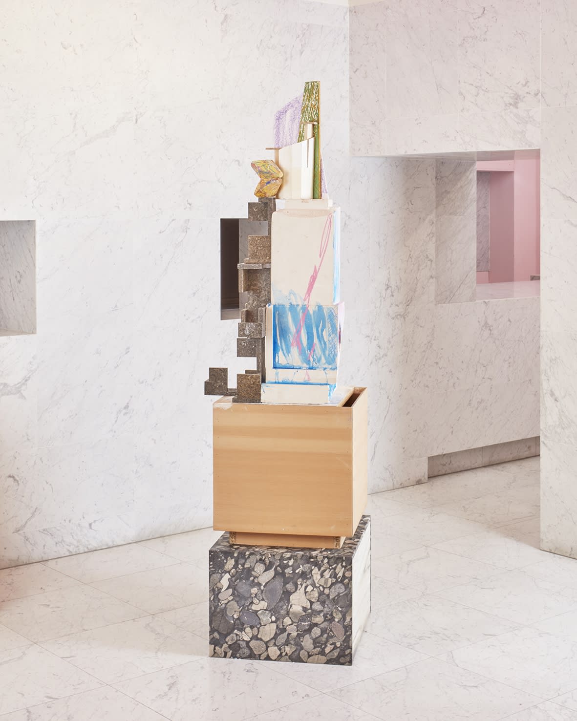 Jan De Cock Sculpture Memorial Raum