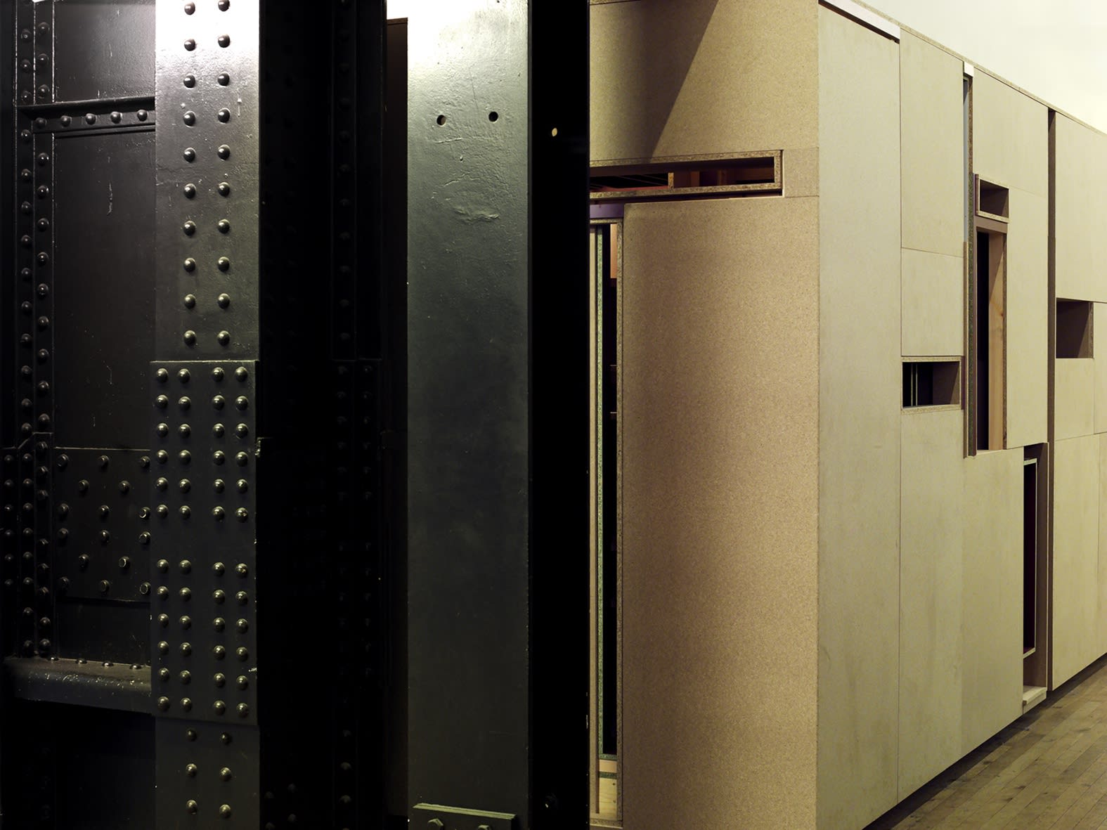 Jan De Cock Denkmal 53, Tate Modern, Bankside 53, London SE1 9TG, United Kingdom