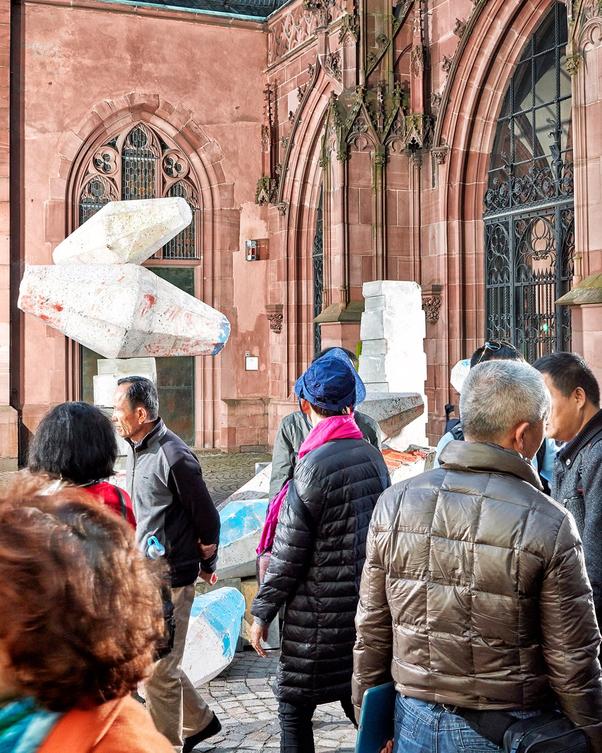 Jan De Cock Exhibition, Everything For You Frankfurt am Main, Sculpture Occupy Main Street