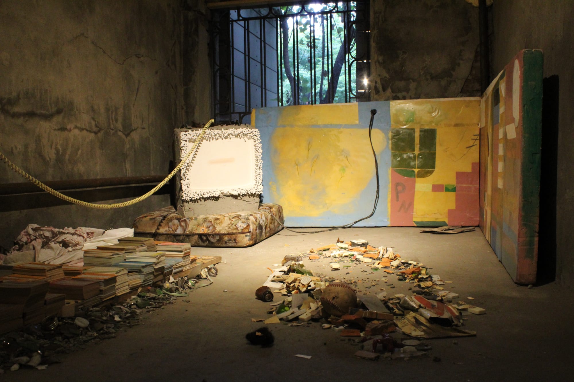 Kenny Rivero Quítate tú pa ponerme yo, 2012 - 2018 oil, acrylic and collage on foam panel, and tv/vcr combo cement, glass, nails, latex paint, phone cord, and video cassette