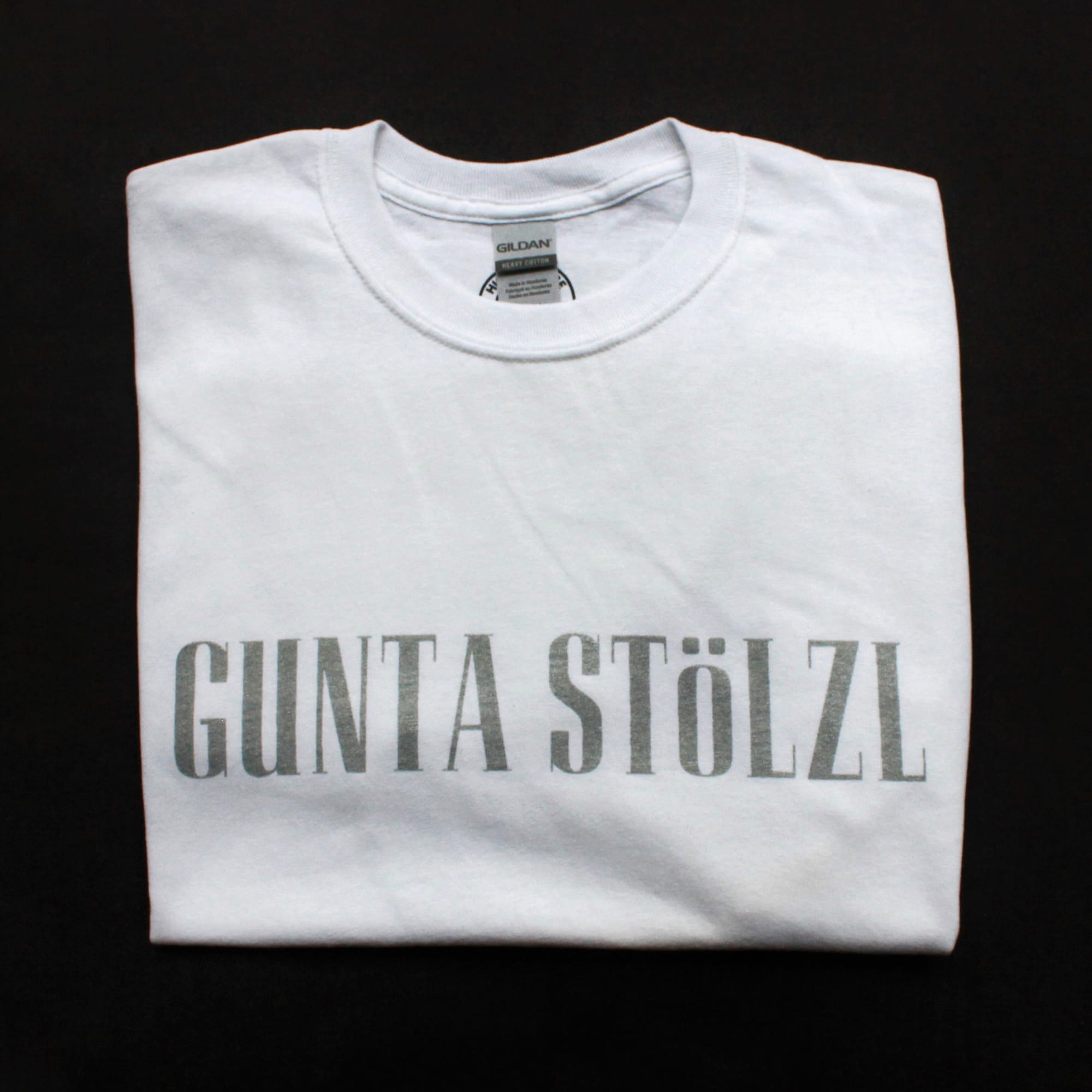 Juan Bolivar, Gunta Stolzl (Silver), 2020