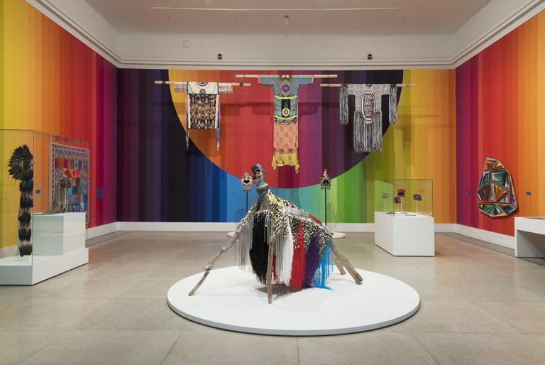 Jeffrey Gibson, WHEN FIRE IS APPLIED TO A STONE IT CRACKS