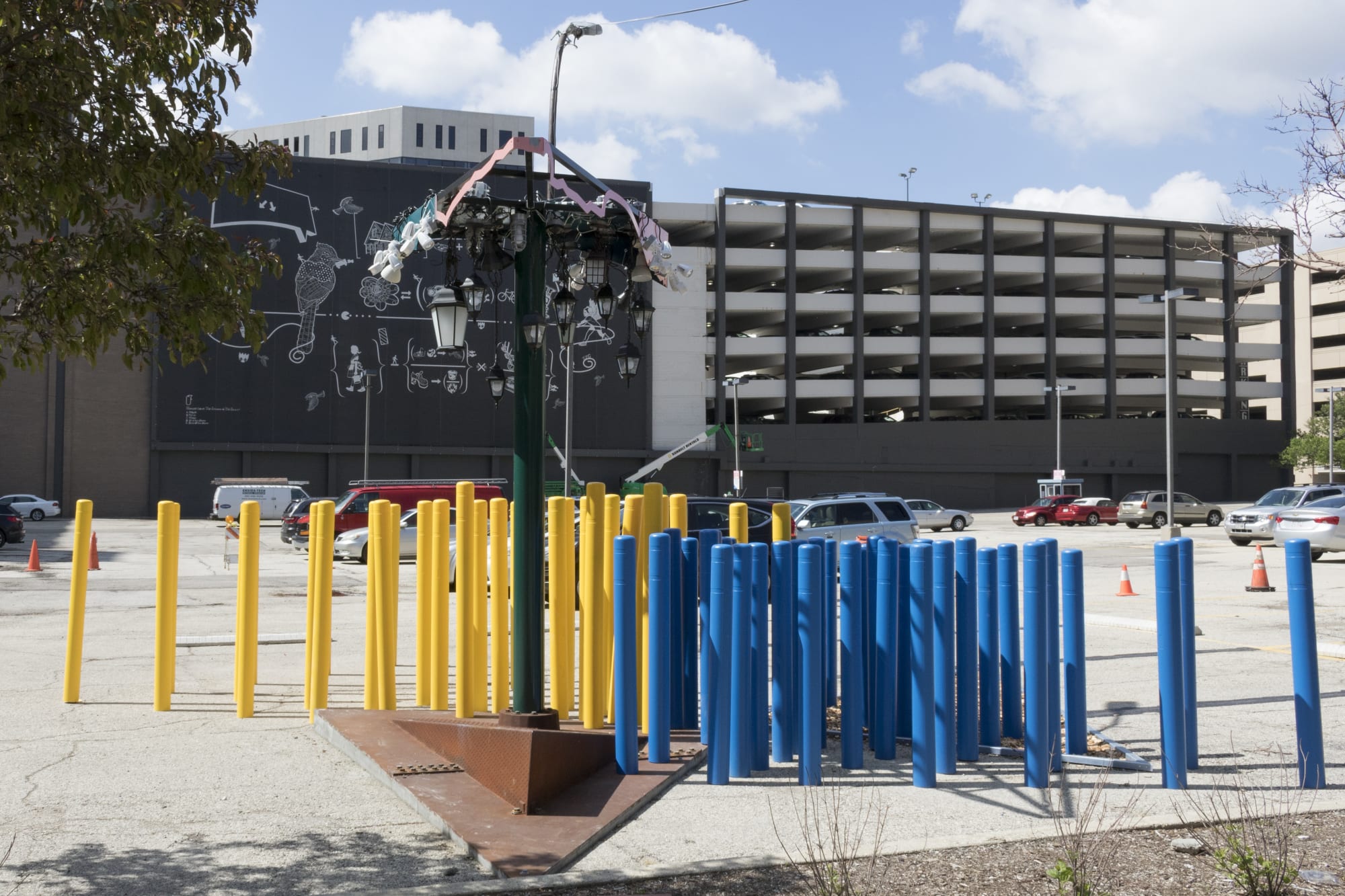 Jessica Stockholder and Tony Tasset, Sculpture Milwaukee