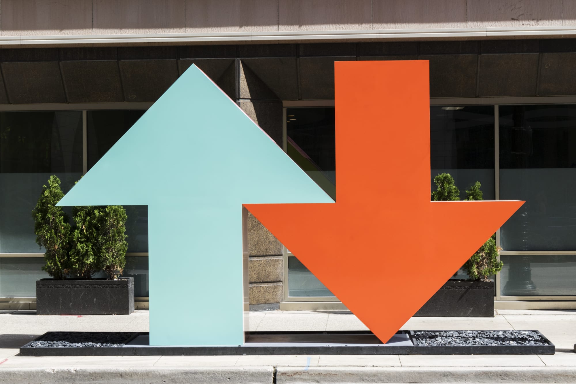 Jessica Stockholder and Tony Tasset, Sculpture Milwaukee