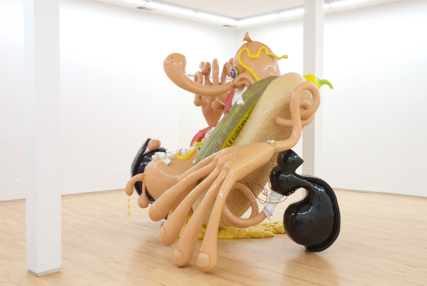 Tony Tasset, Hot Dog Man