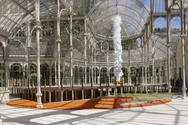 Jessica Stockholder, Peer Out to See