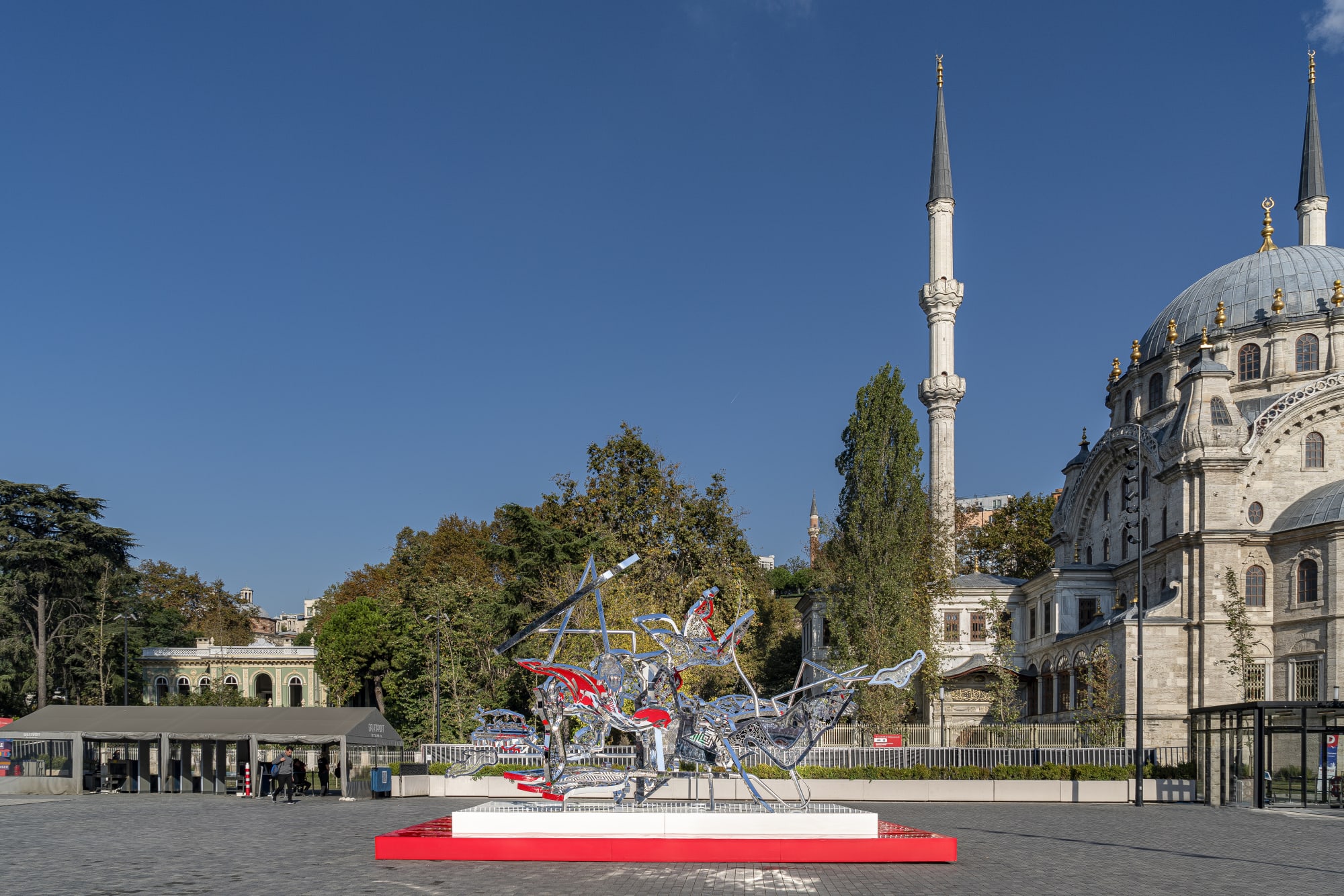 Tomokazu Matsuyama in The Istanbul Biennale