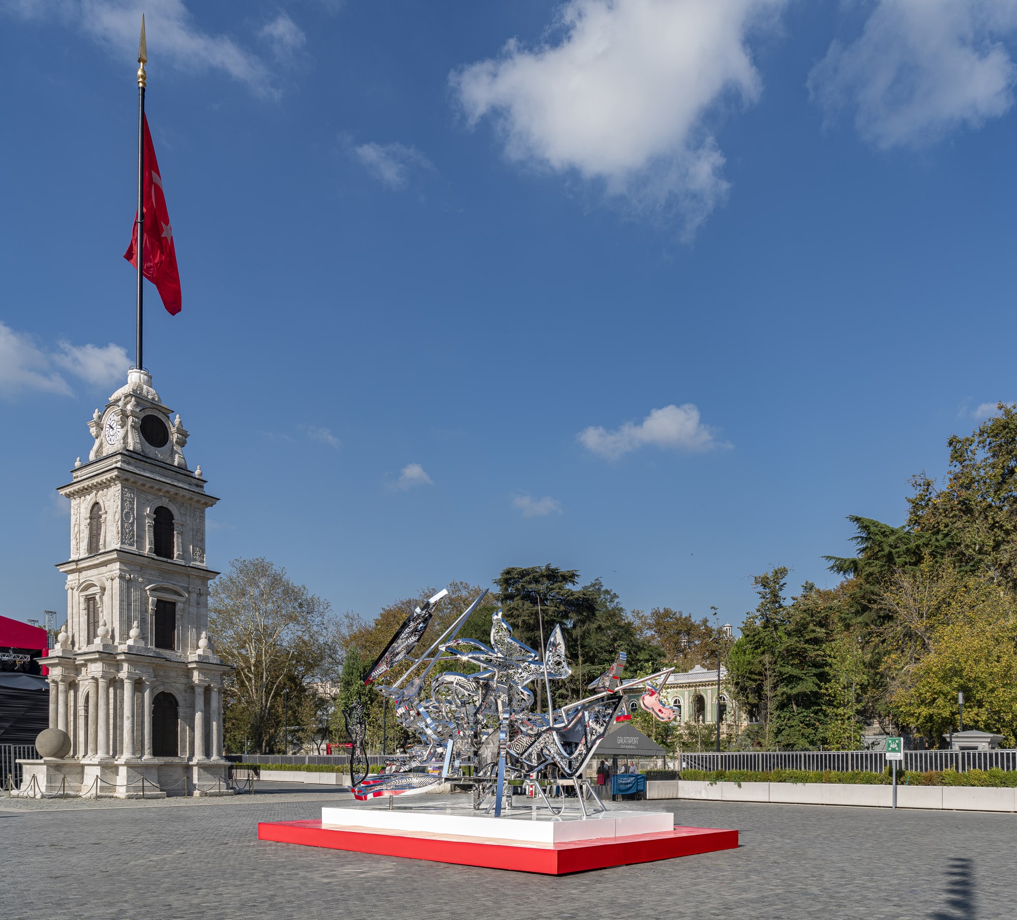 Tomokazu Matsuyama in The Istanbul Biennale