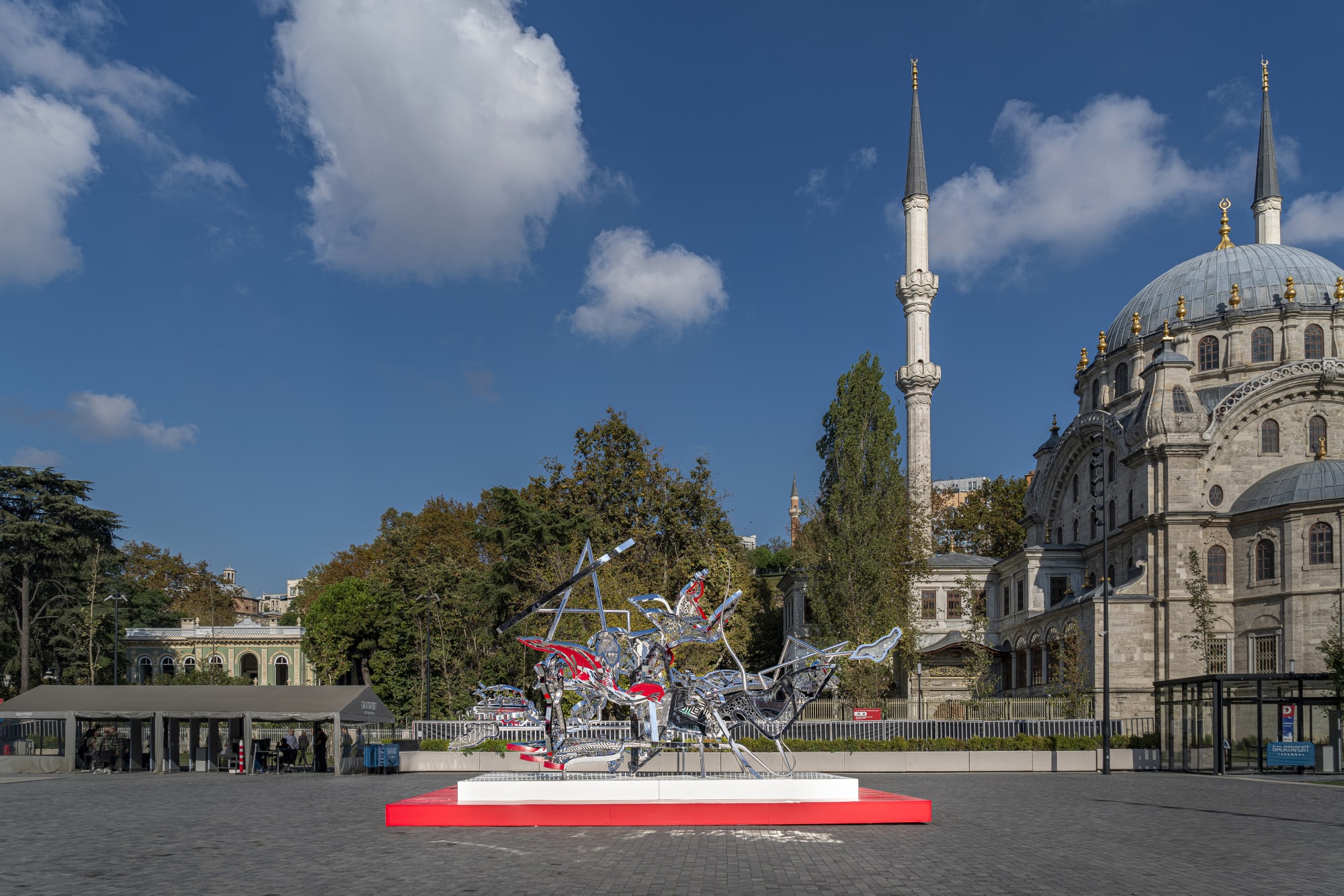 Tomokazu Matsuyama in The Istanbul Biennale