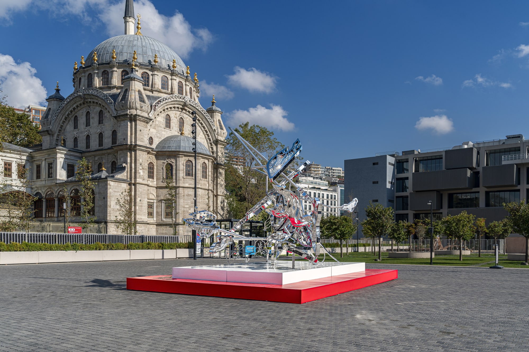 Tomokazu Matsuyama in The Istanbul Biennale