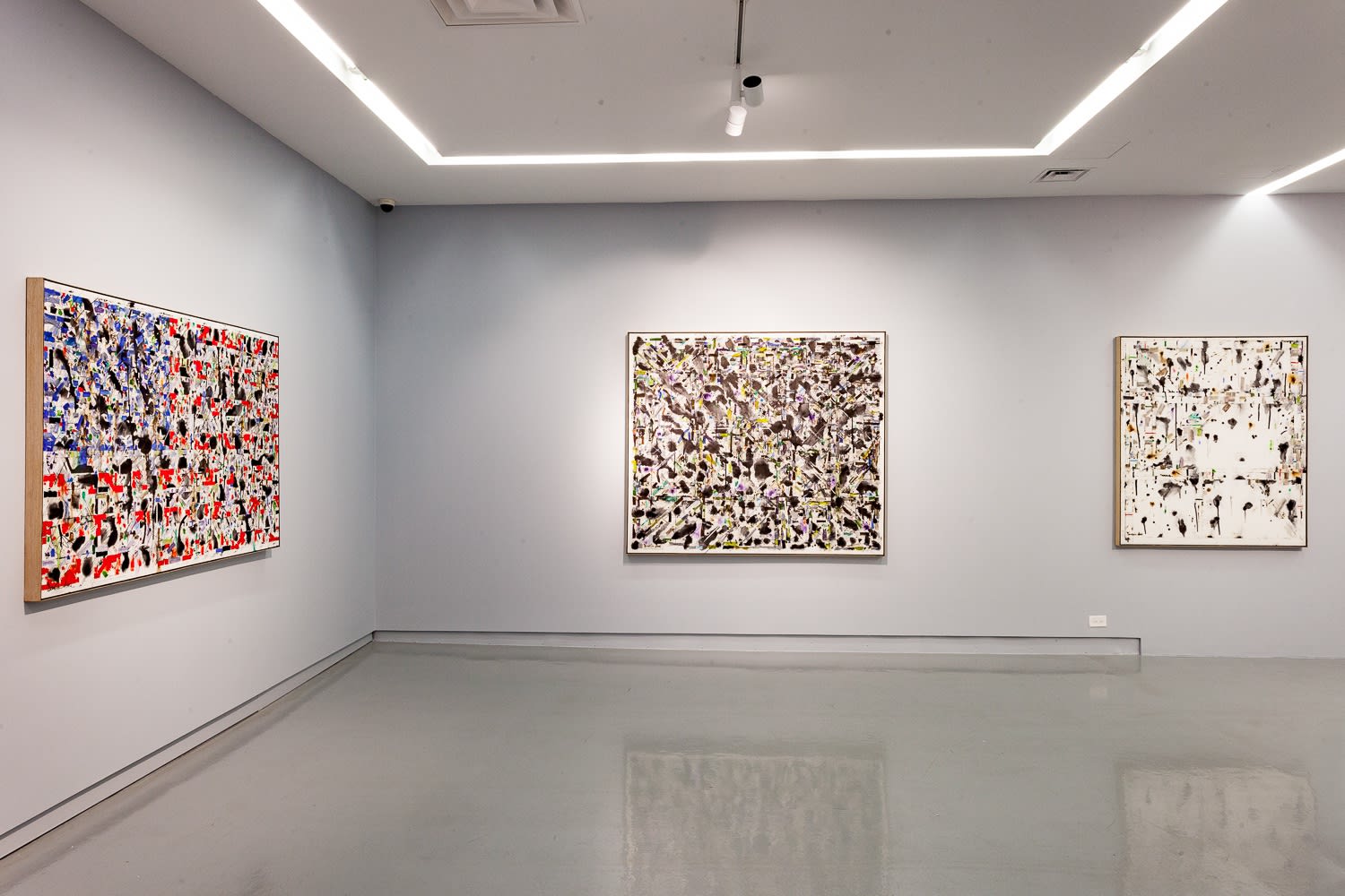 Young-Il Ahn, 2018, installation view, Kavi Gupta | 219 Elizabeth St. Photo by John Lusis.