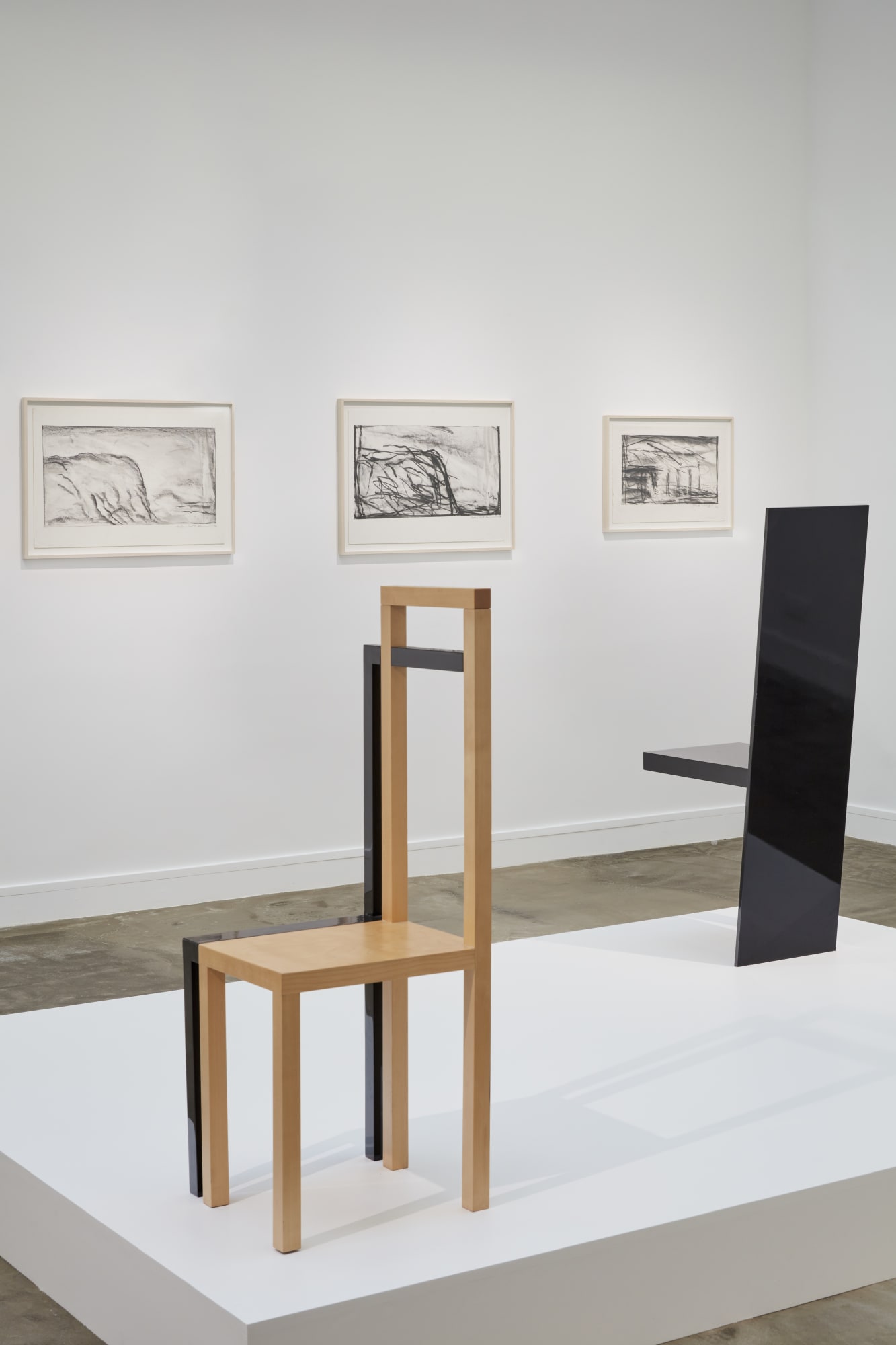 Robert Wilson, A chair and its shadow